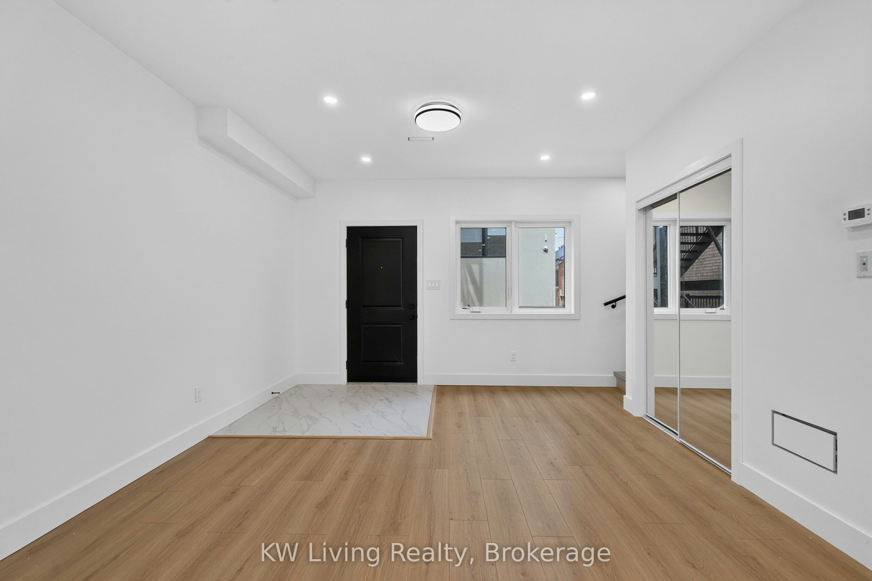 Garden Suite-6 Kirknewton Road, Toronto, ON, M6E 3Y1 - 11