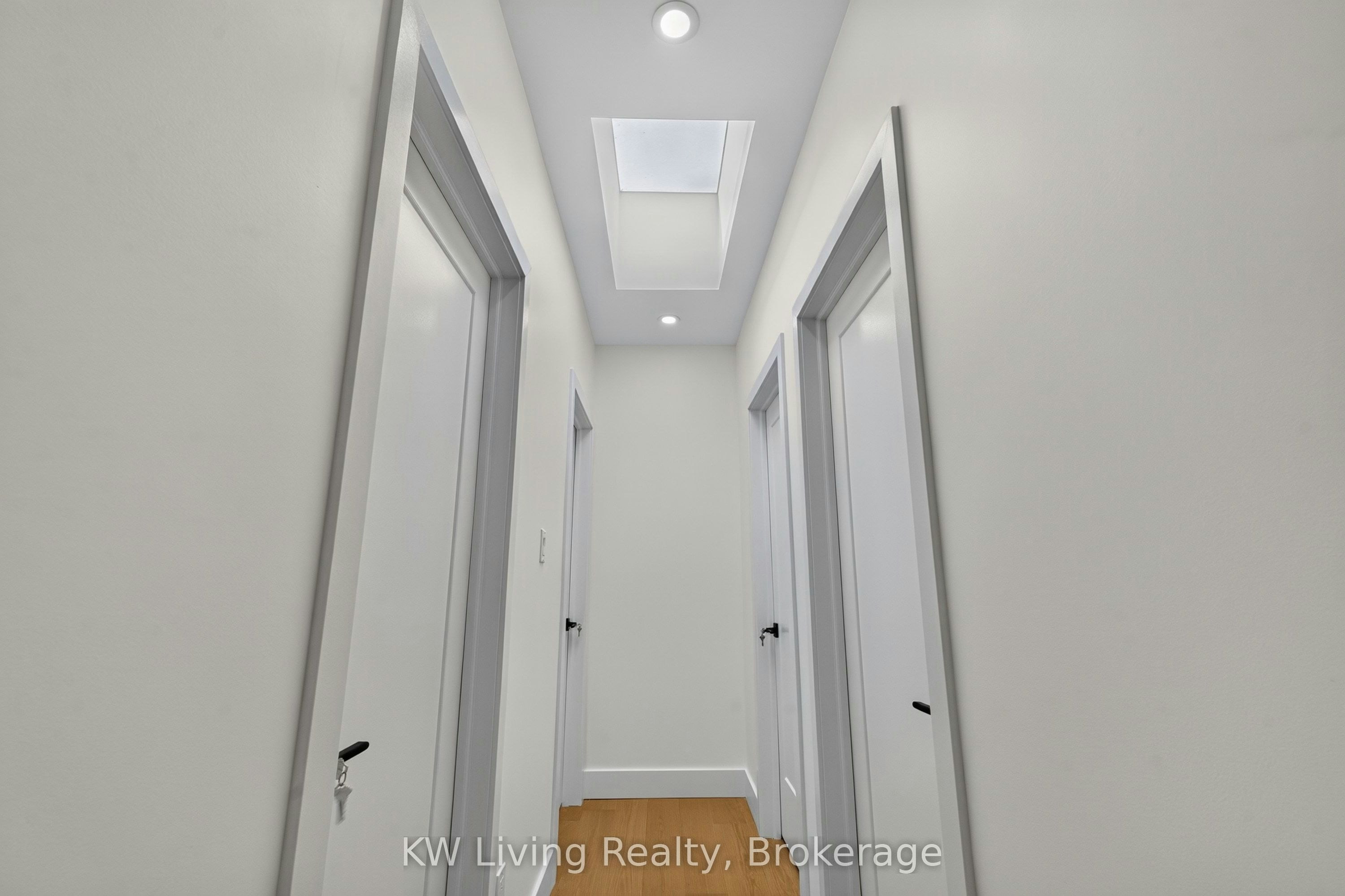 Garden Suite-6 Kirknewton Road, Toronto, ON, M6E 3Y1 - 30