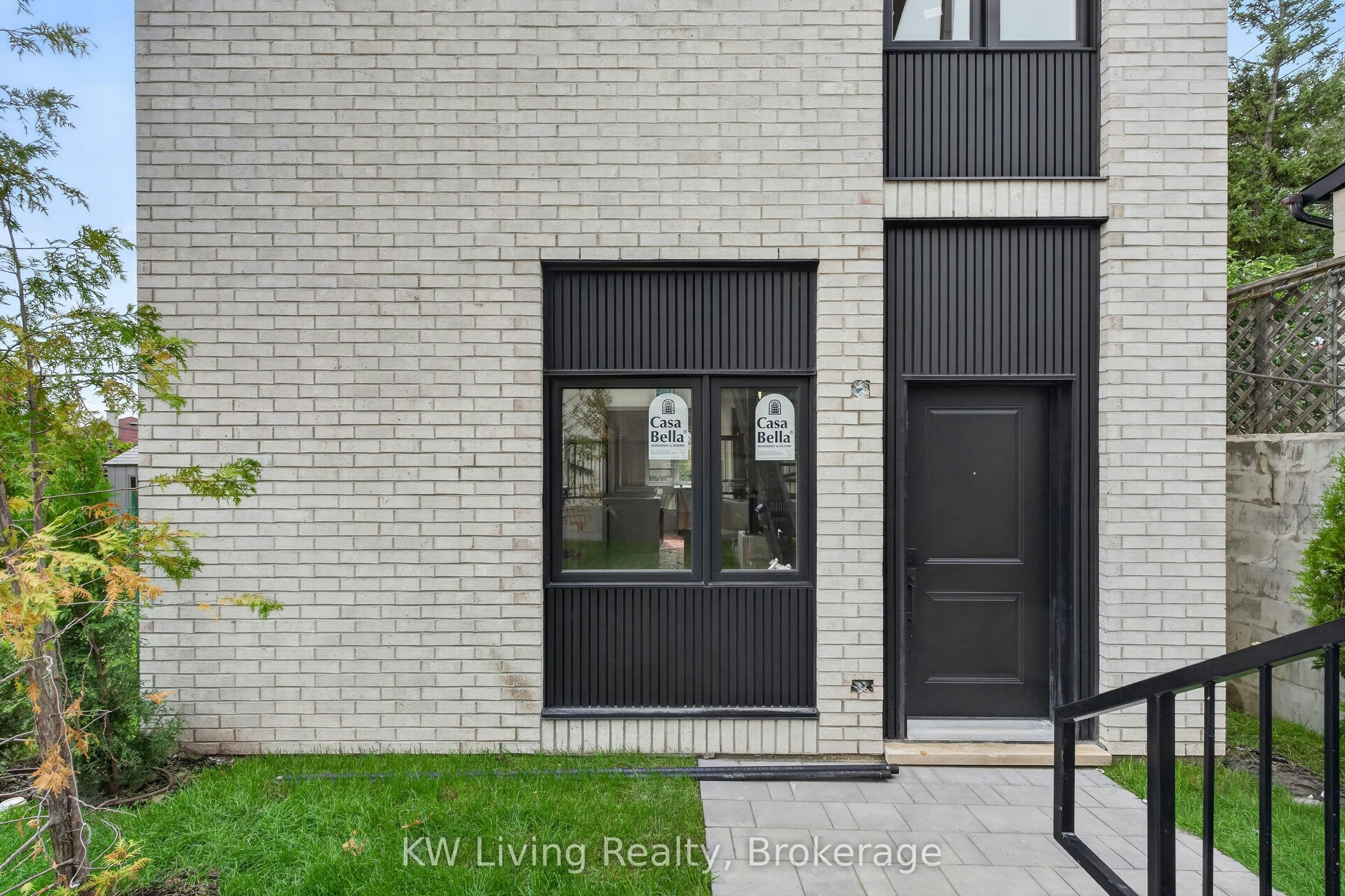Garden Suite-6 Kirknewton Road, Toronto, ON, M6E 3Y1 - 3