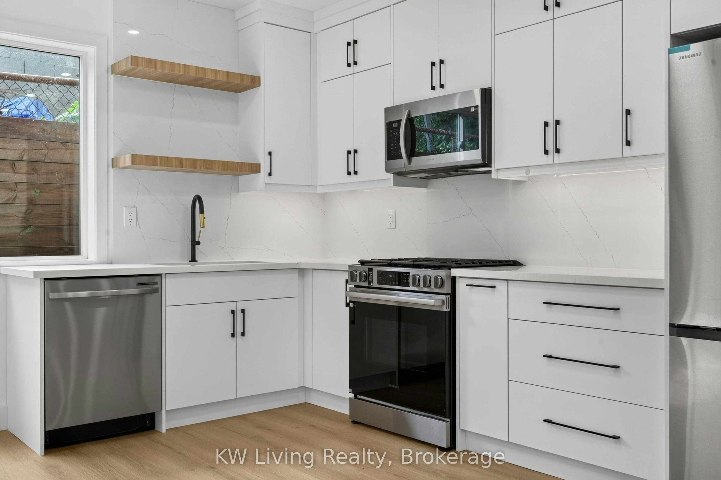 Garden Suite-6 Kirknewton Road, Toronto, ON, M6E 3Y1 - 13