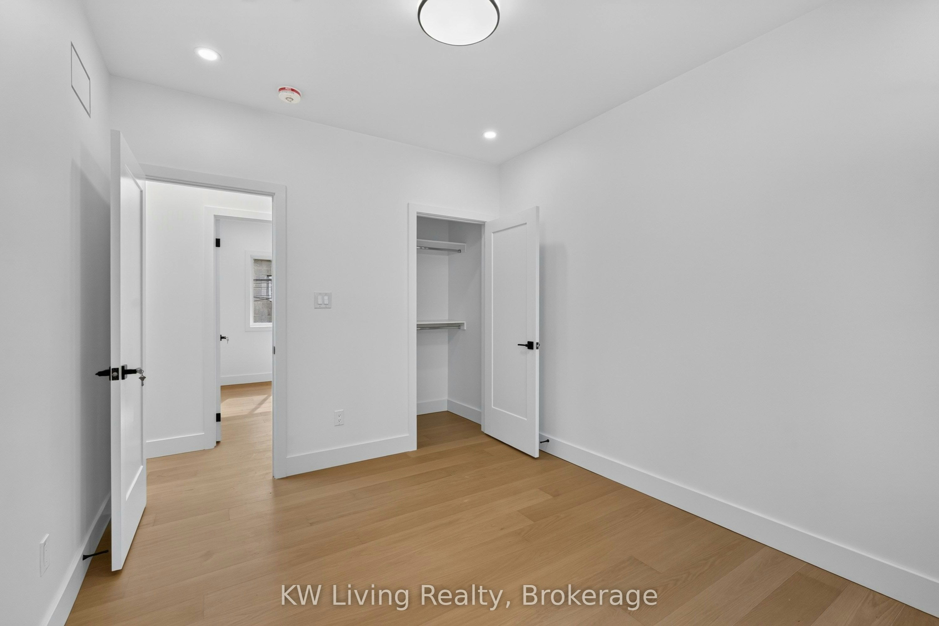 Garden Suite-6 Kirknewton Road, Toronto, ON, M6E 3Y1 - 28