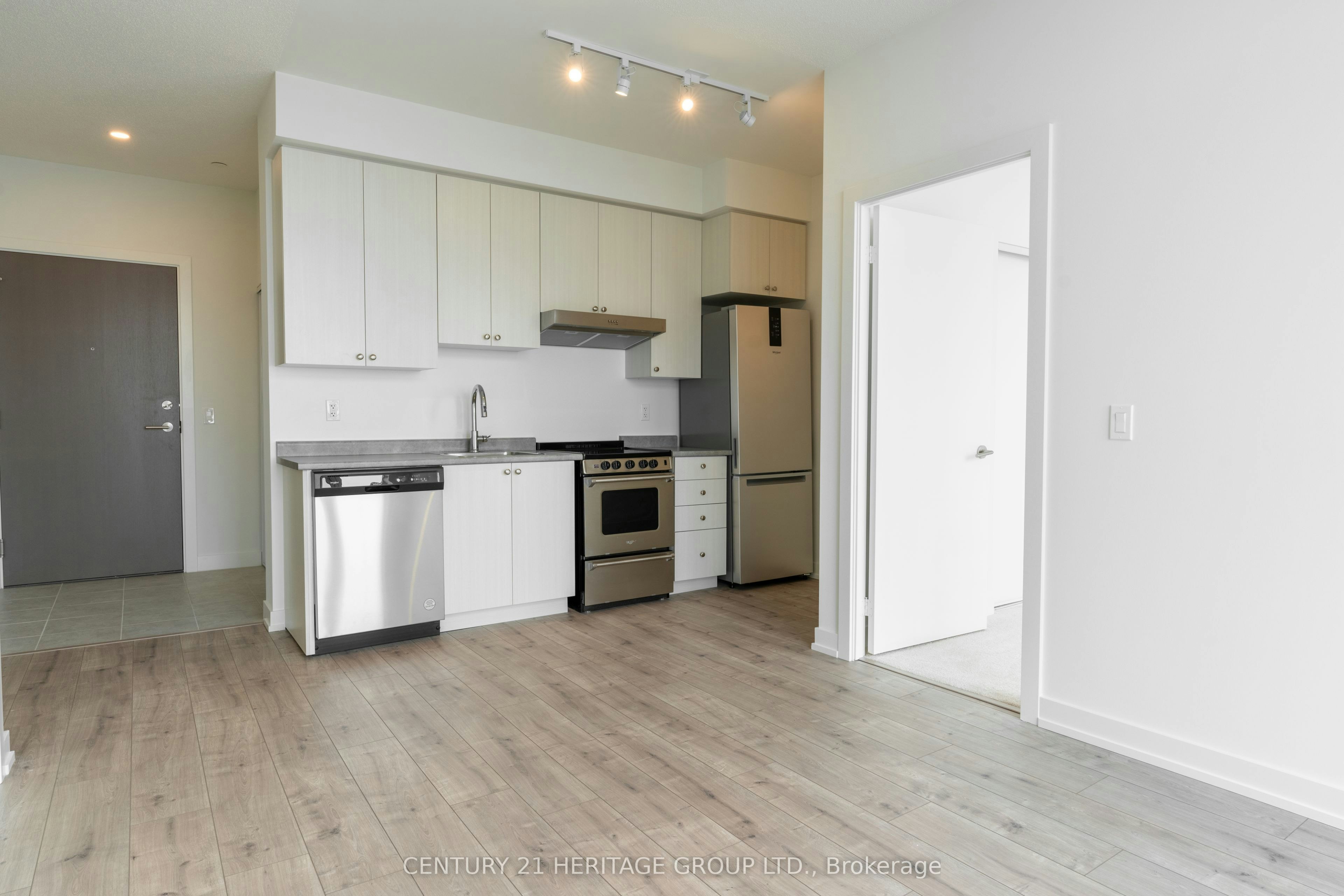 2202-10 Wilby Crescent, Toronto, ON, M9N 0B6 - 6