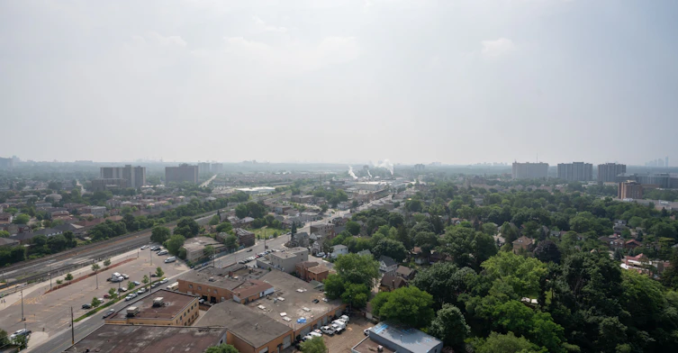 2202-10 Wilby Crescent, Toronto, ON, M9N 0B6 - 24