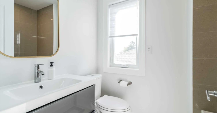 14A Gort Avenue, Toronto, ON, M8W 3Y5 - 13