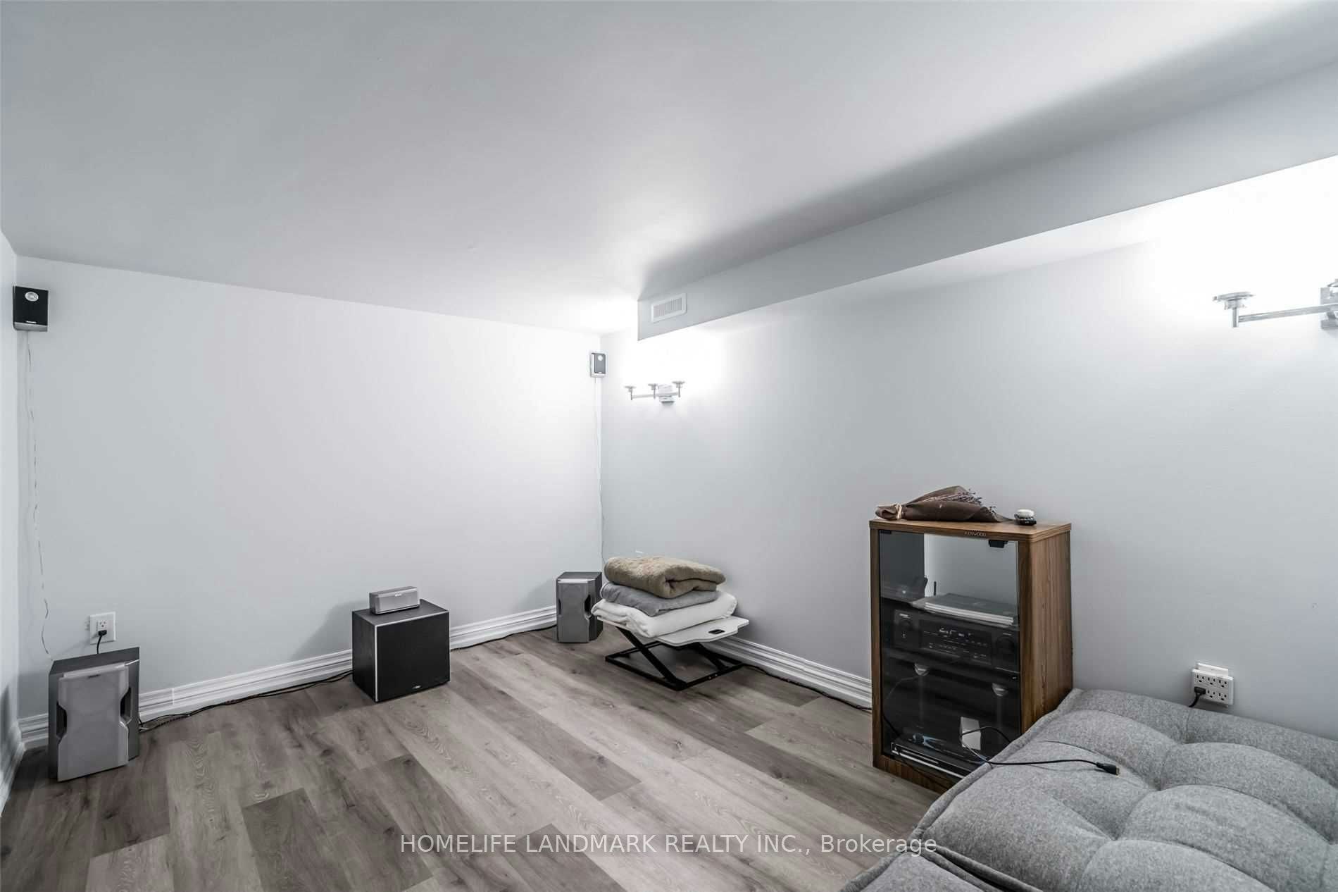 14A Gort Avenue, Toronto, ON, M8W 3Y5 - 24