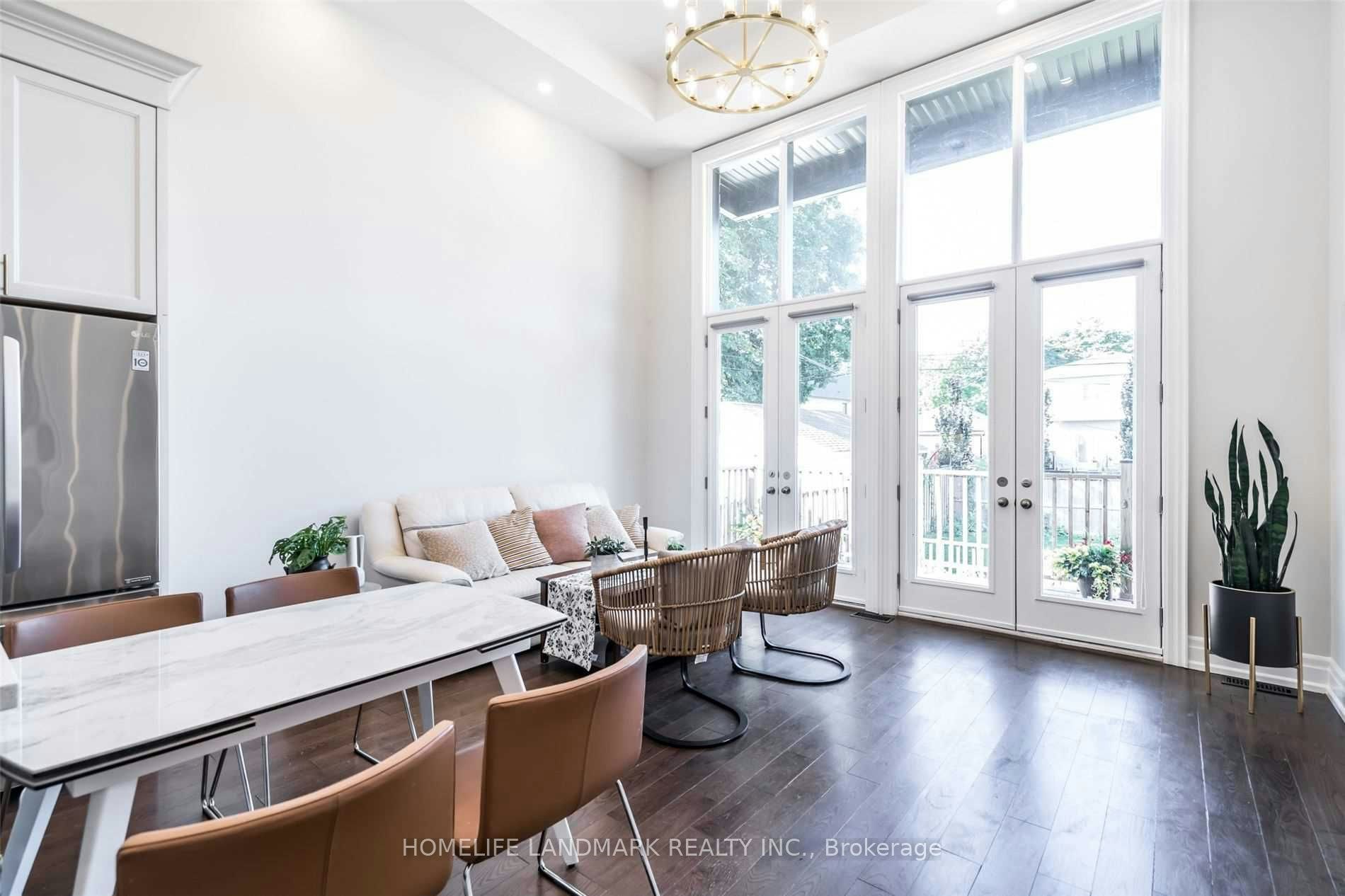 14A Gort Avenue, Toronto, ON, M8W 3Y5 - 7