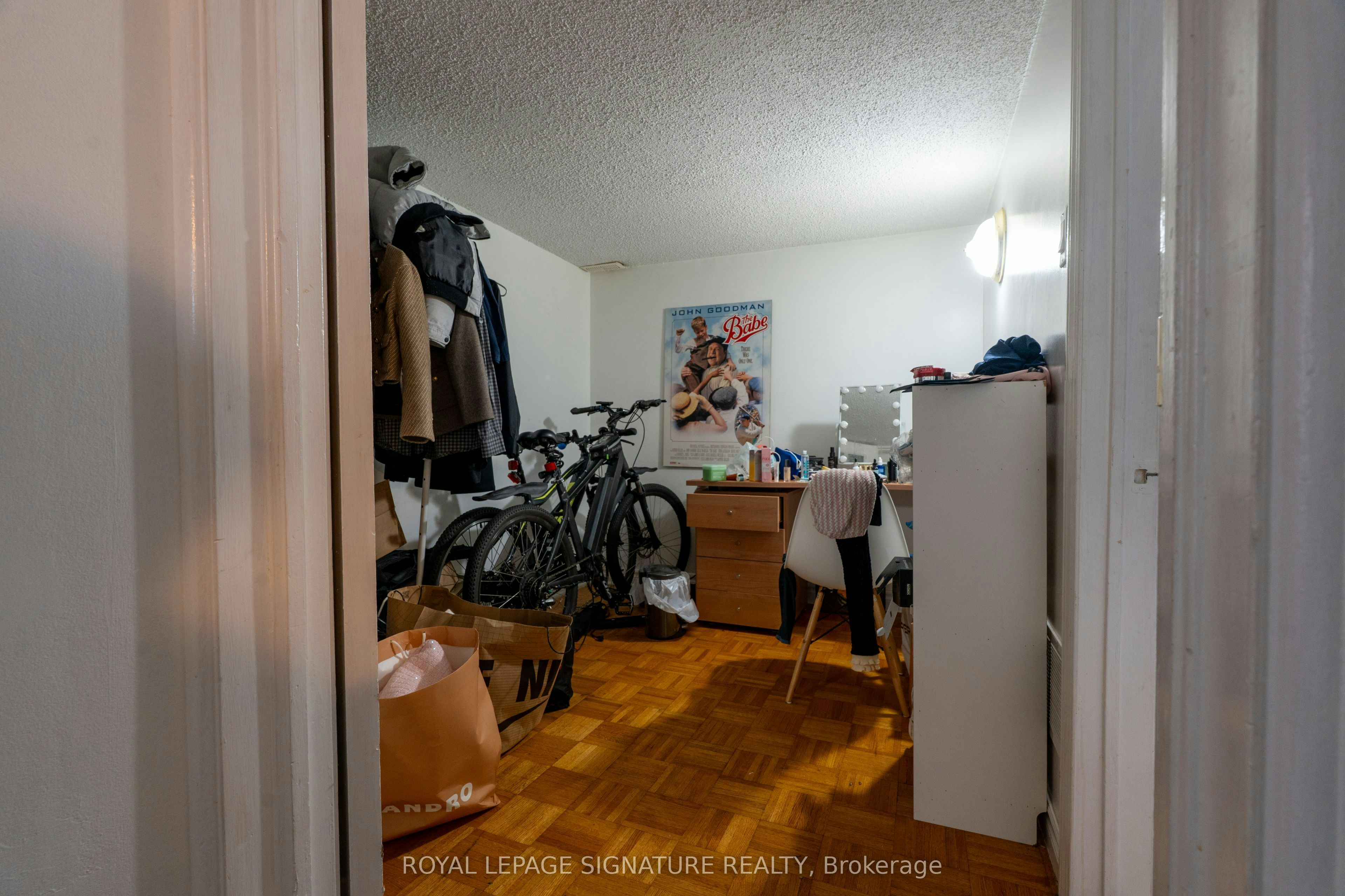 Lower-674 Abana Road, Mississauga, ON, L5A 1H4 - 7