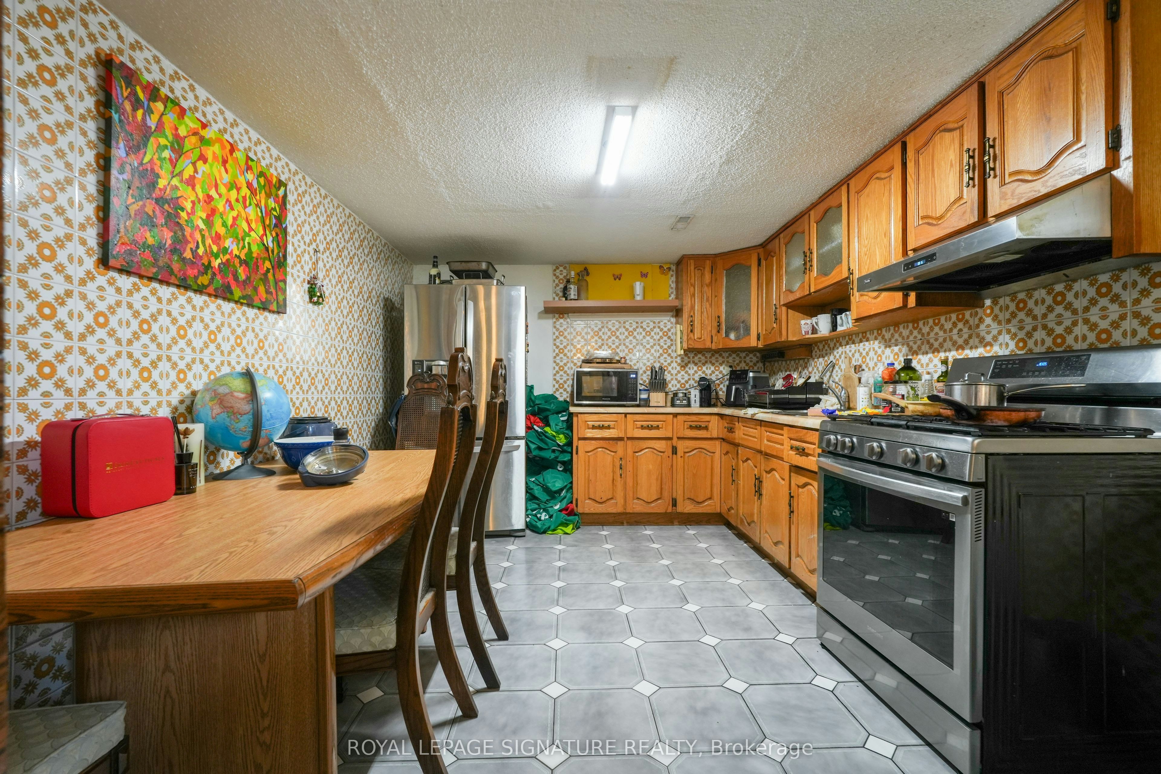 Lower-674 Abana Road, Mississauga, ON, L5A 1H4 - 9