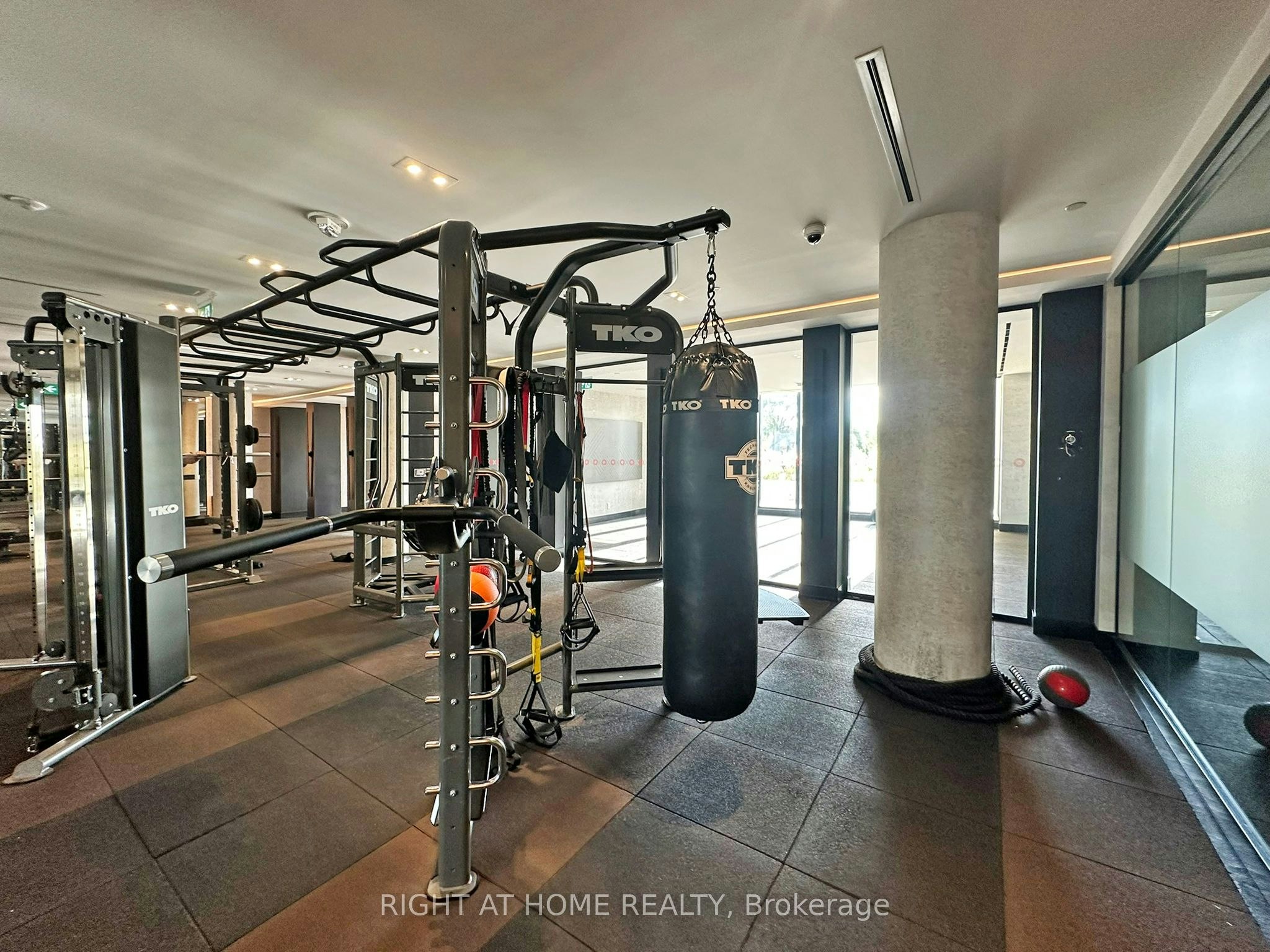 LPH12-270 Dufferin Street, Toronto, ON, M6K 0H8 - 20