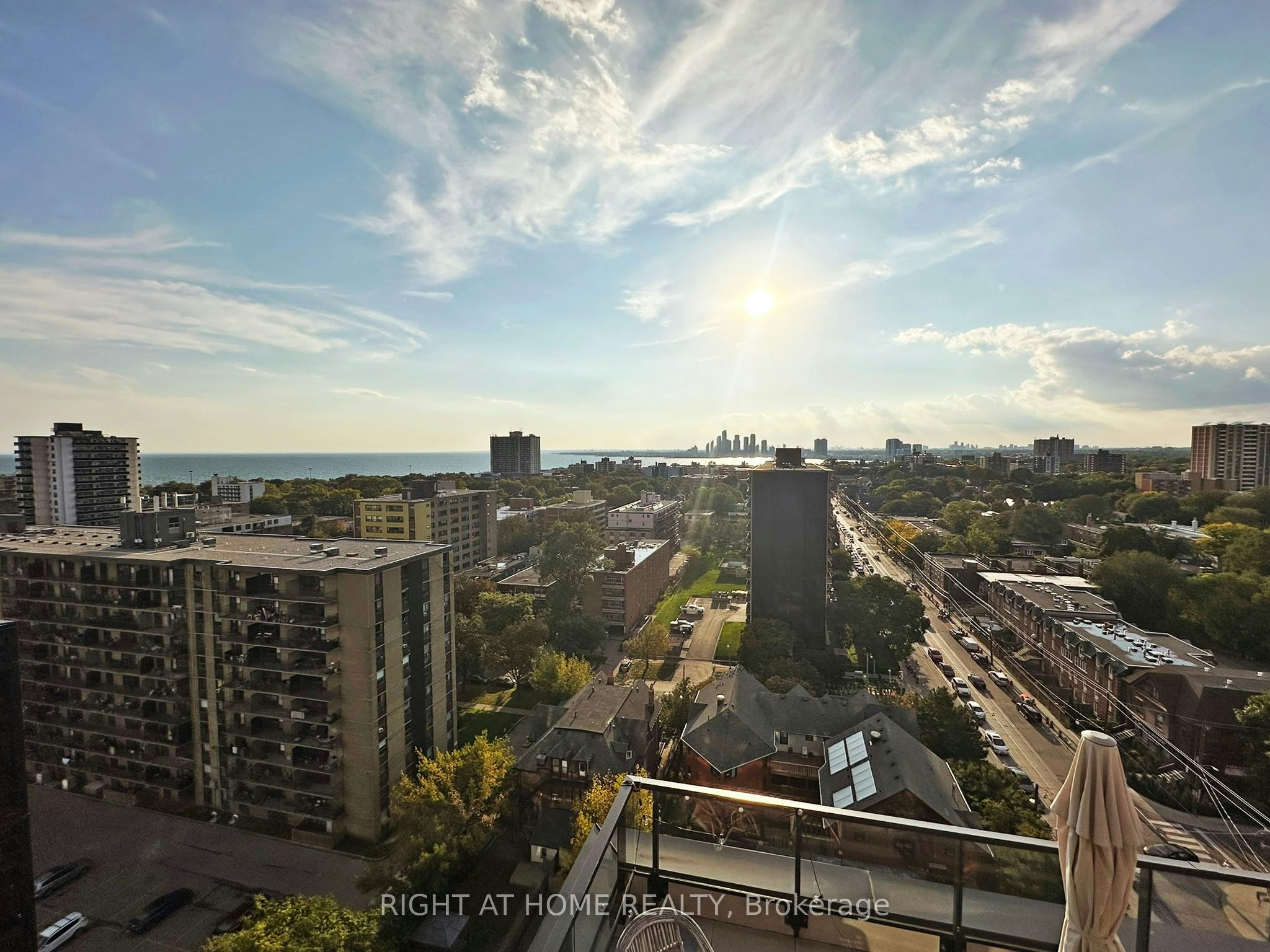 LPH12-270 Dufferin Street, Toronto, ON, M6K 0H8 - 12