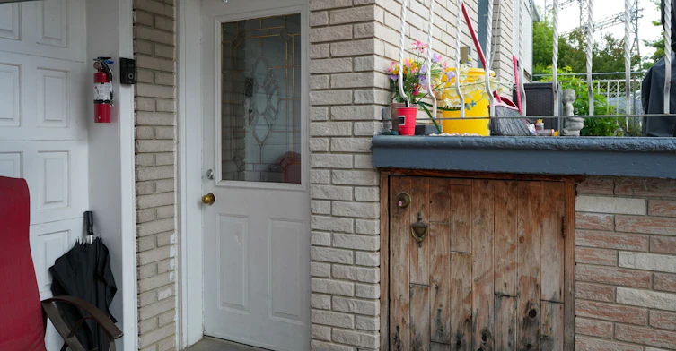 Room #3-674 Abana Road, Mississauga, ON, L5A 1H4 - 3