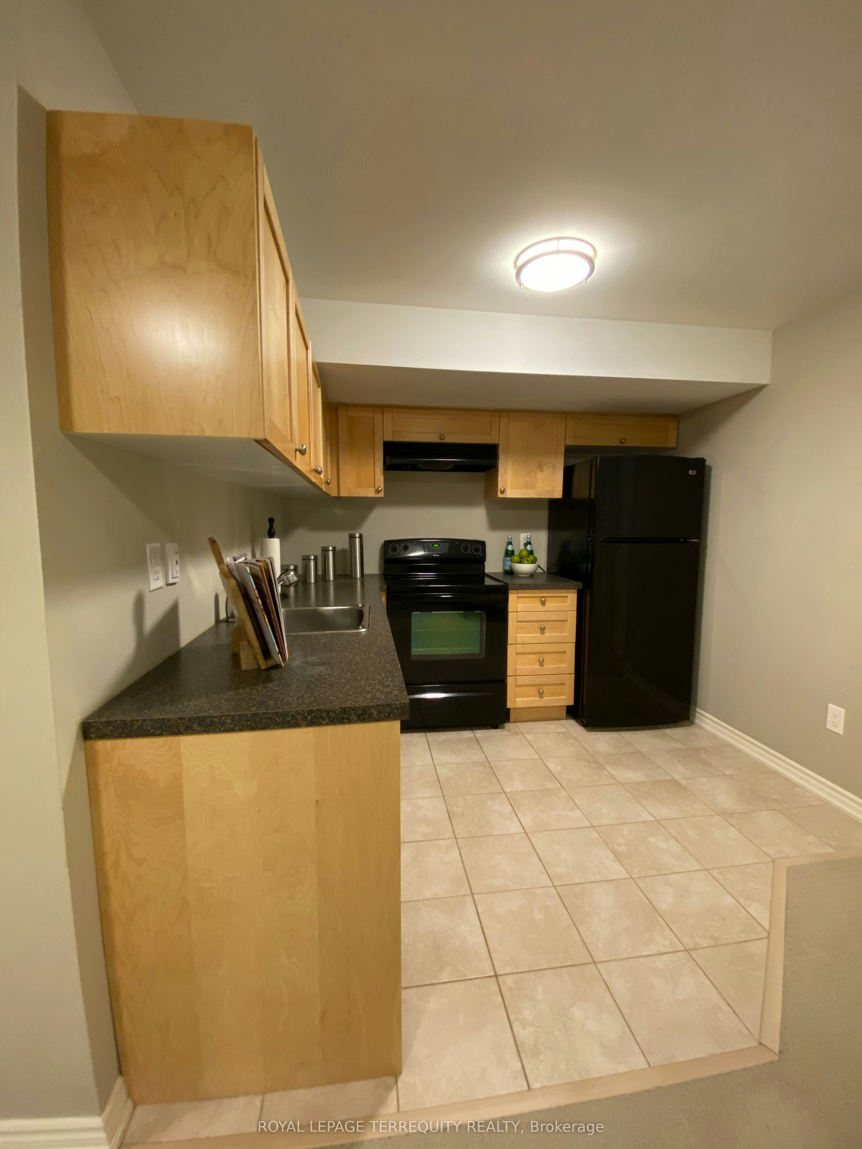Lower-20B Lunness Road, Toronto, ON, M8W 4M3 - 19