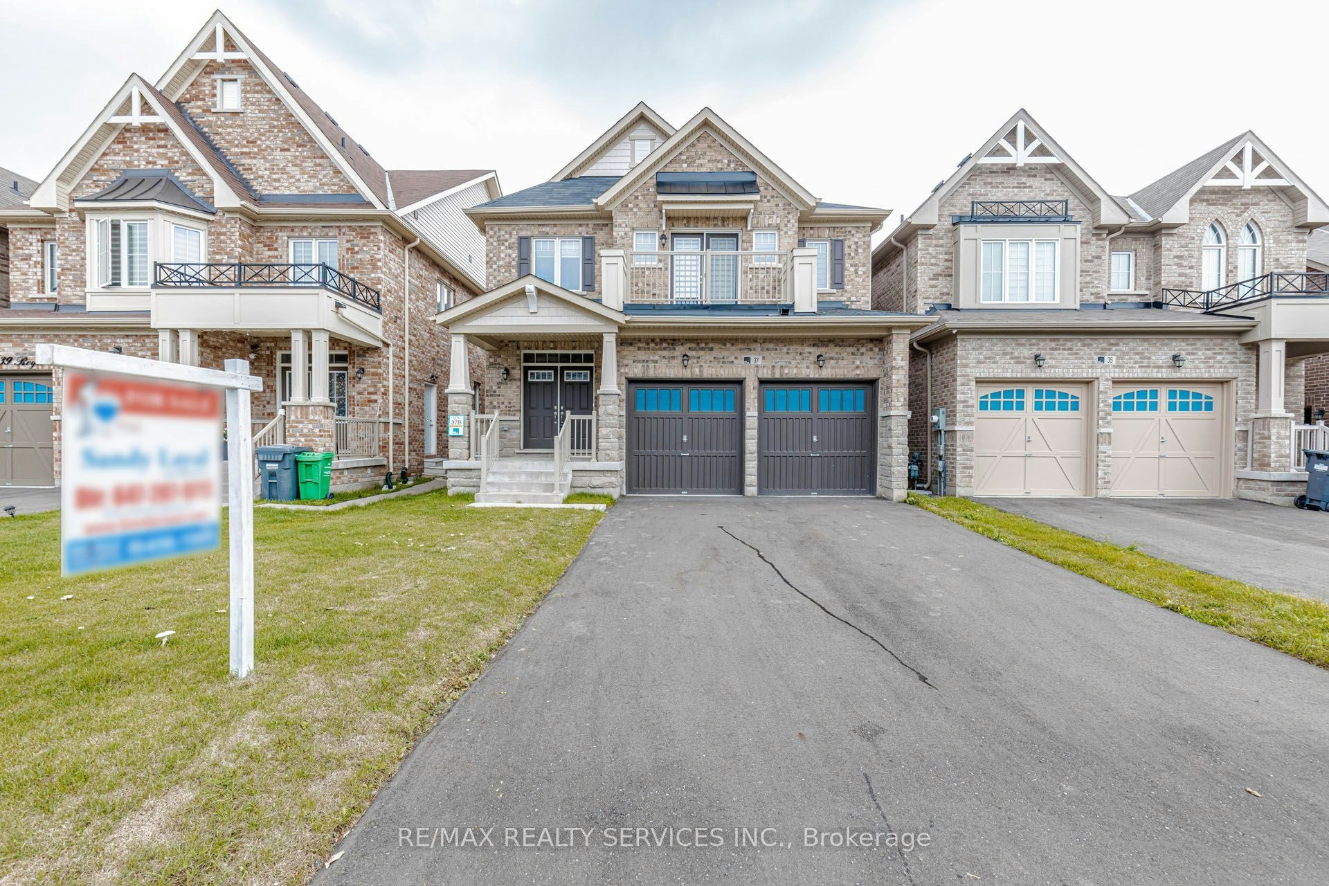 37 Royal Fern Crescent, Caledon, ON, L7C 4H1
