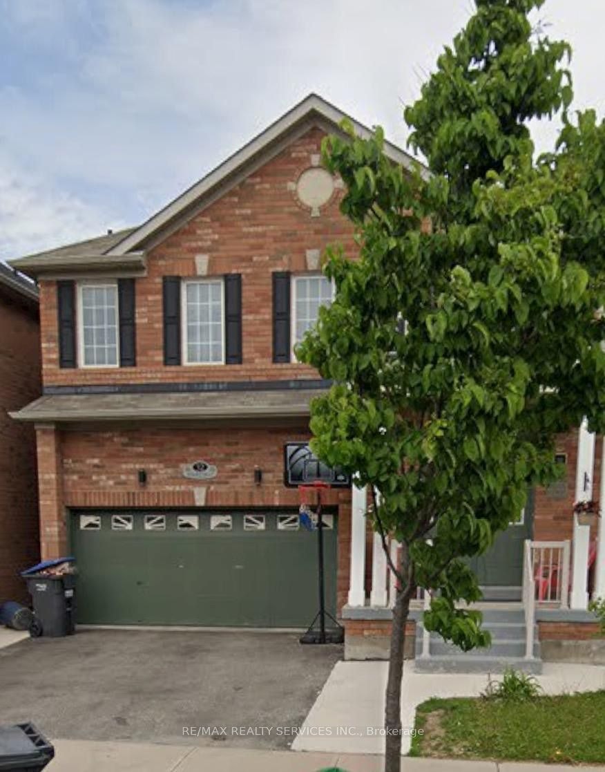 32 Demaris Drive, Brampton, ON, L6R 3P9