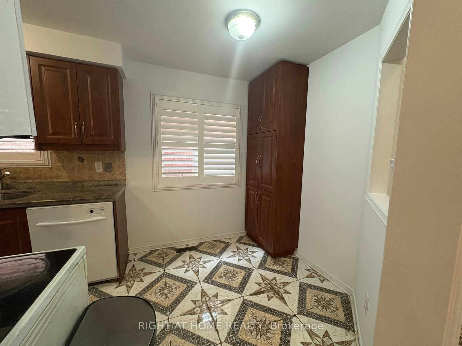 55 Sunley Crescent, Brampton, ON, L6Y 5B8 - 8