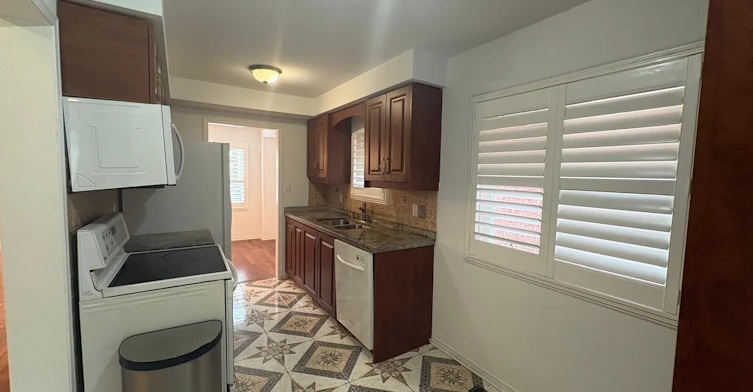 55 Sunley Crescent, Brampton, ON, L6Y 5B8 - 7
