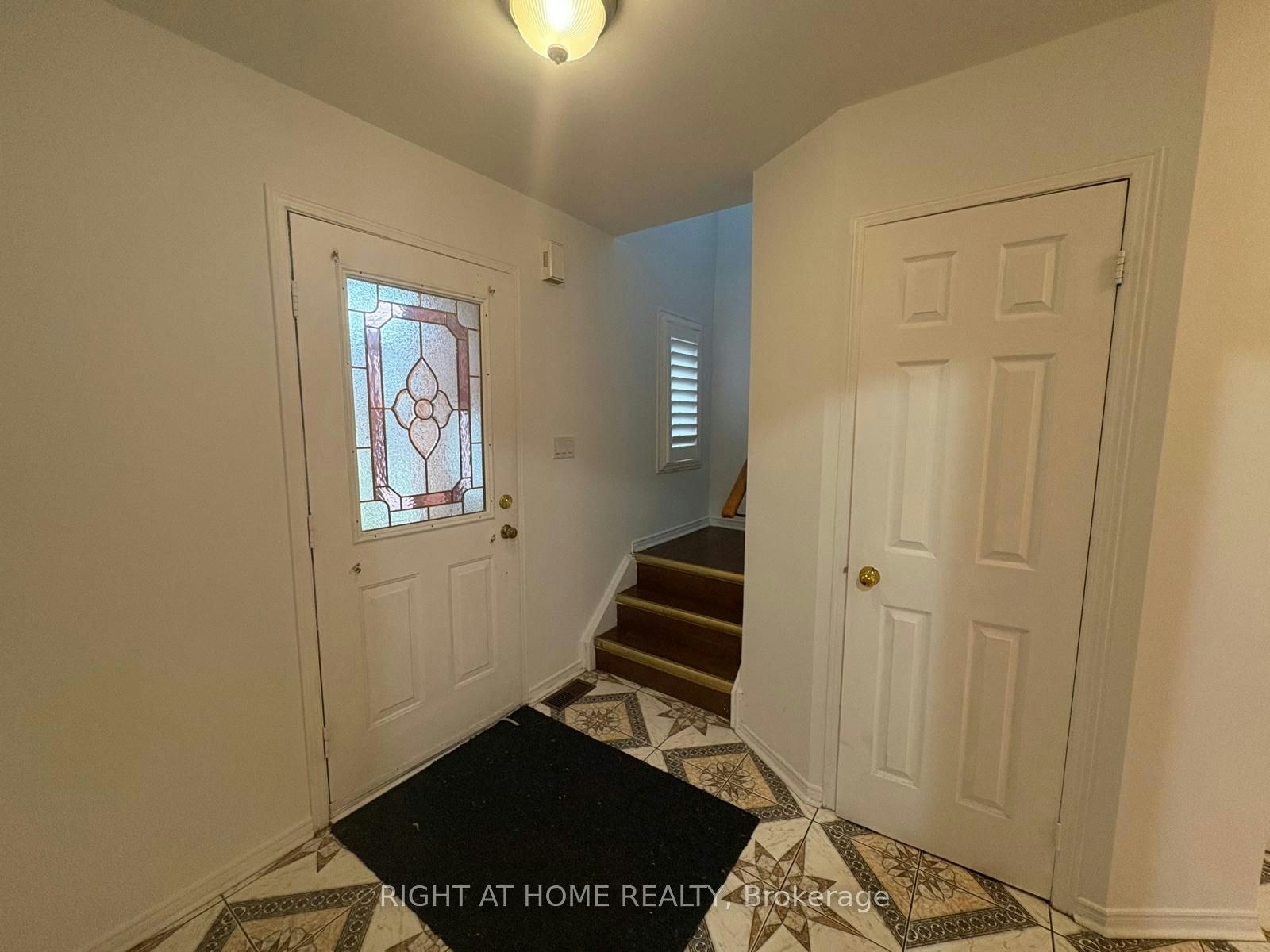 55 Sunley Crescent, Brampton, ON, L6Y 5B8 - 5