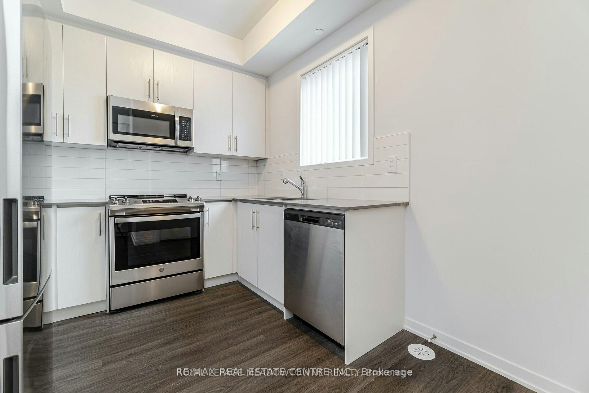 142-235 Birmingham Street, Toronto, ON, M8V 0J5 - 9