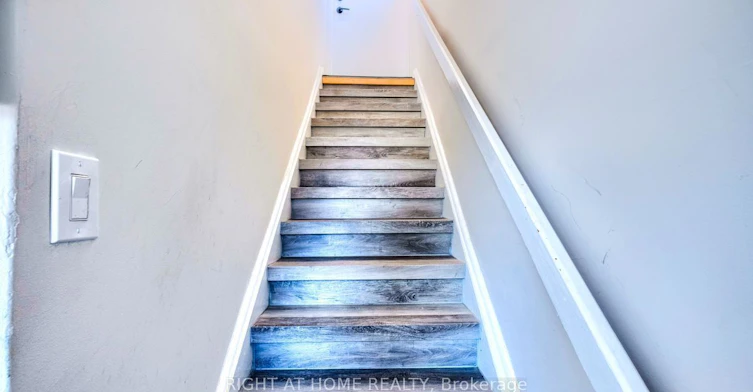 1-18 Ewing Street, Halton Hills, ON, L7G 2P7 - 6