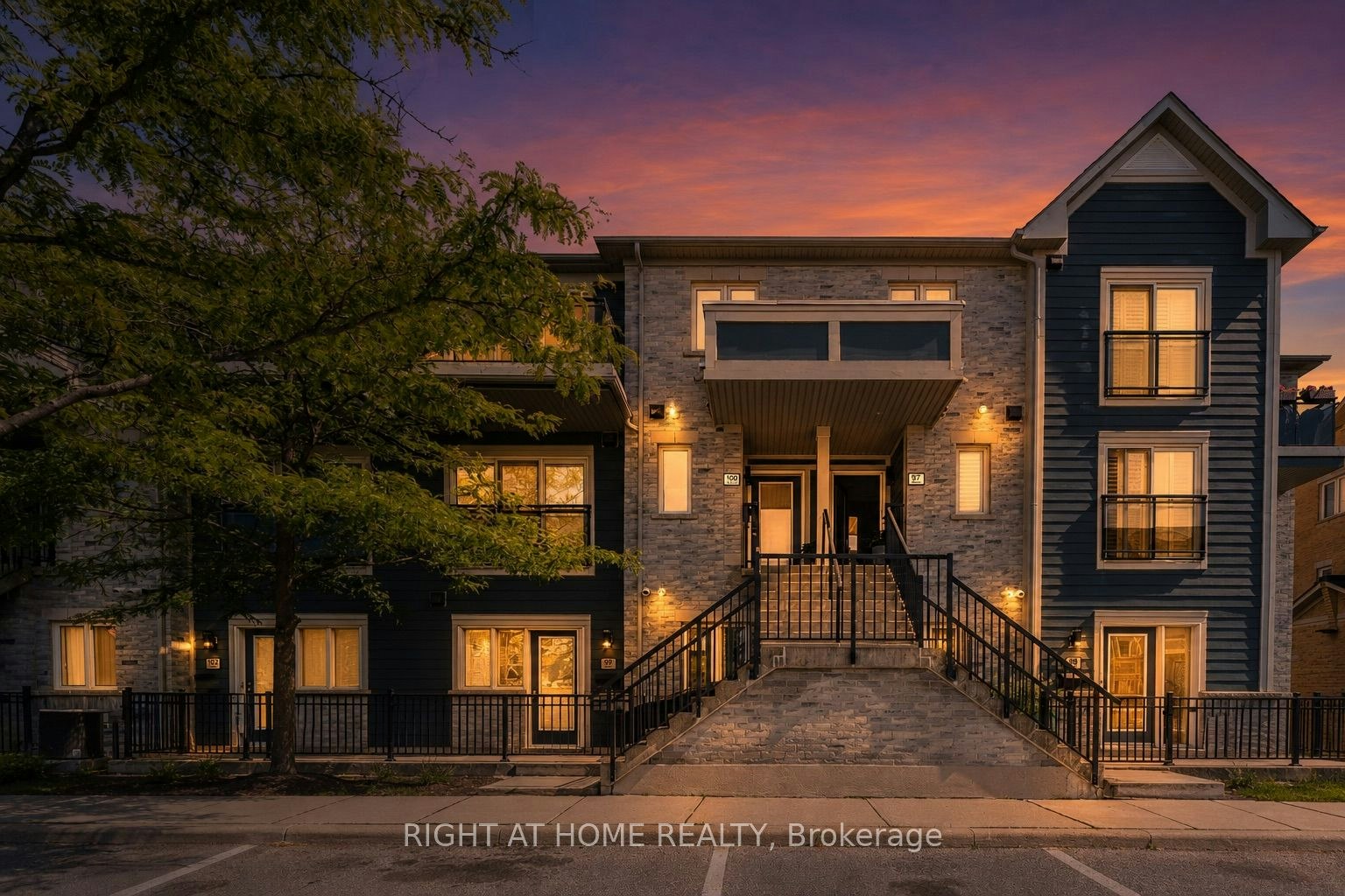 100-5035 Oscar Peterson Boulevard N, Mississauga, ON, L5M 0P4