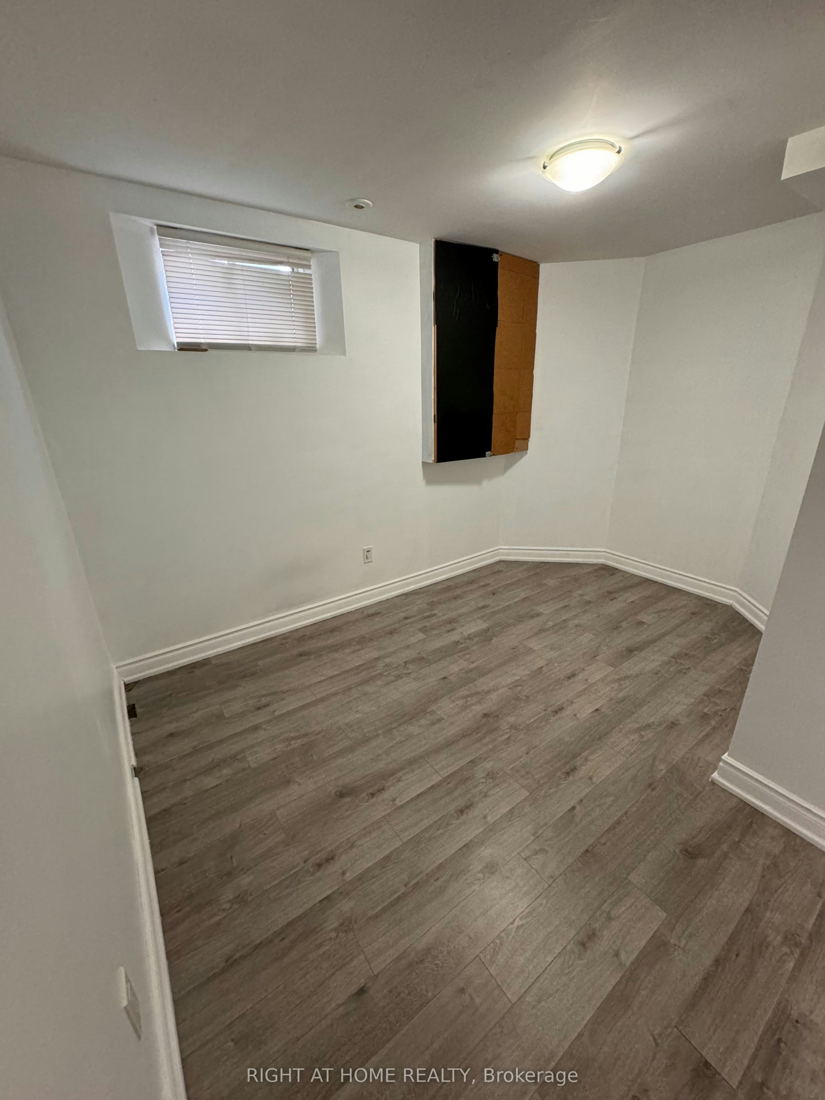898 Philbrook Drive, Milton, ON, L9T 5A5 - 13