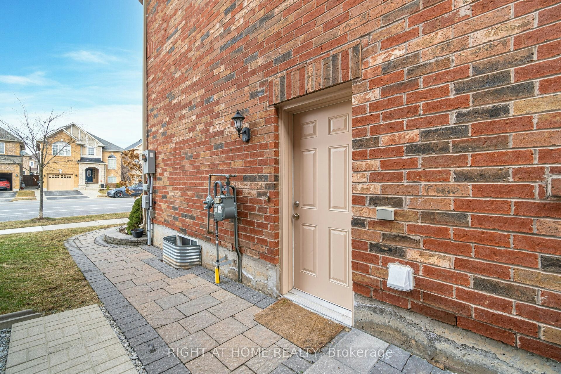898 Philbrook Drive, Milton, ON, L9T 5A5 - 3