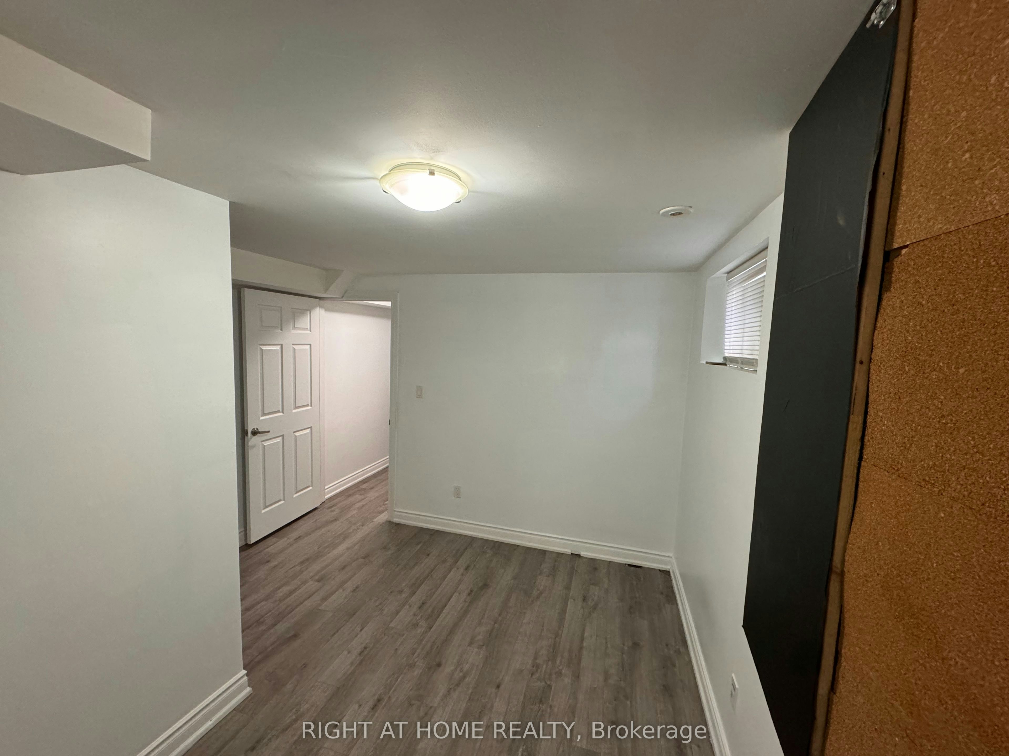 898 Philbrook Drive, Milton, ON, L9T 5A5 - 11