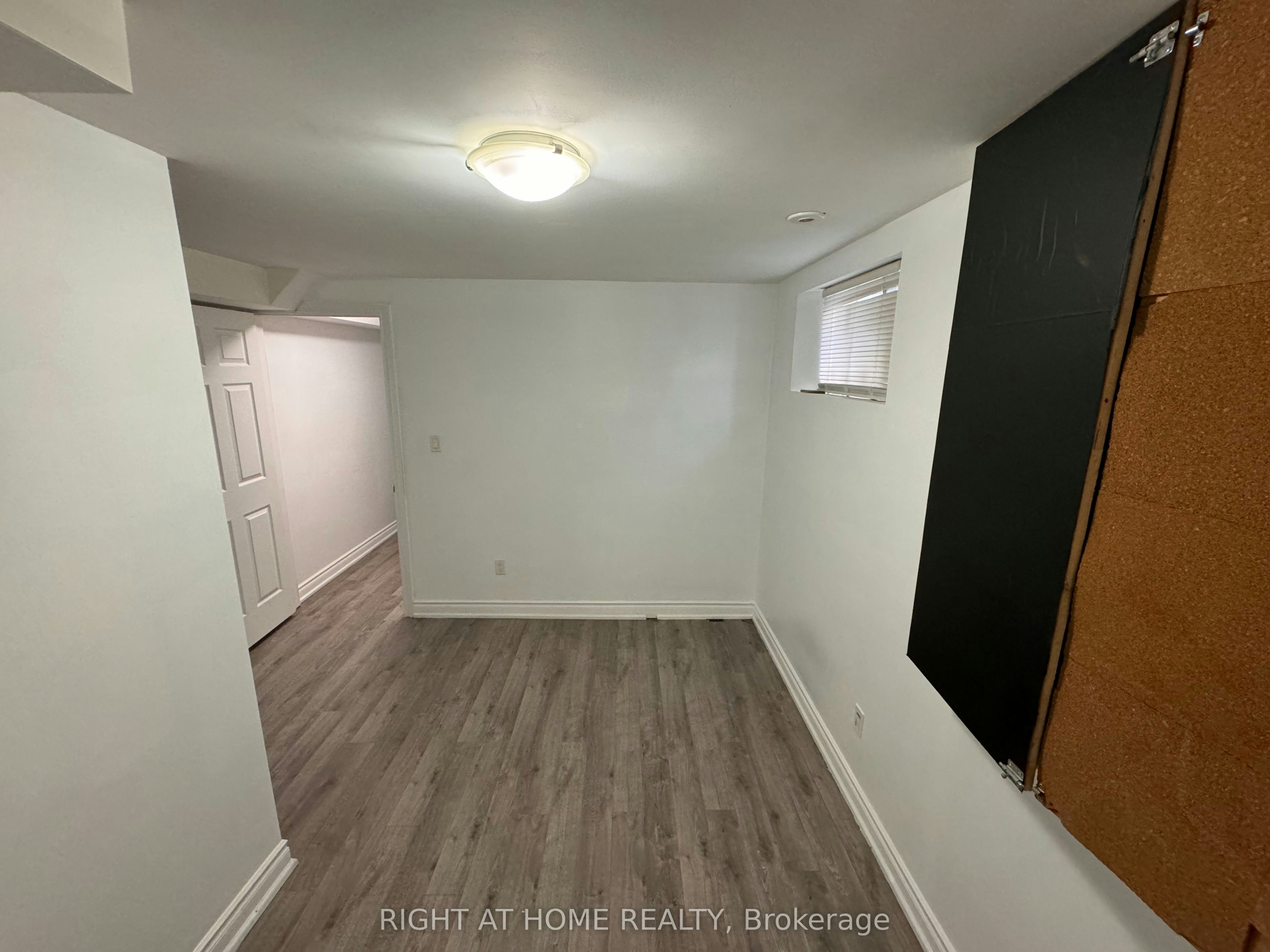898 Philbrook Drive, Milton, ON, L9T 5A5 - 10