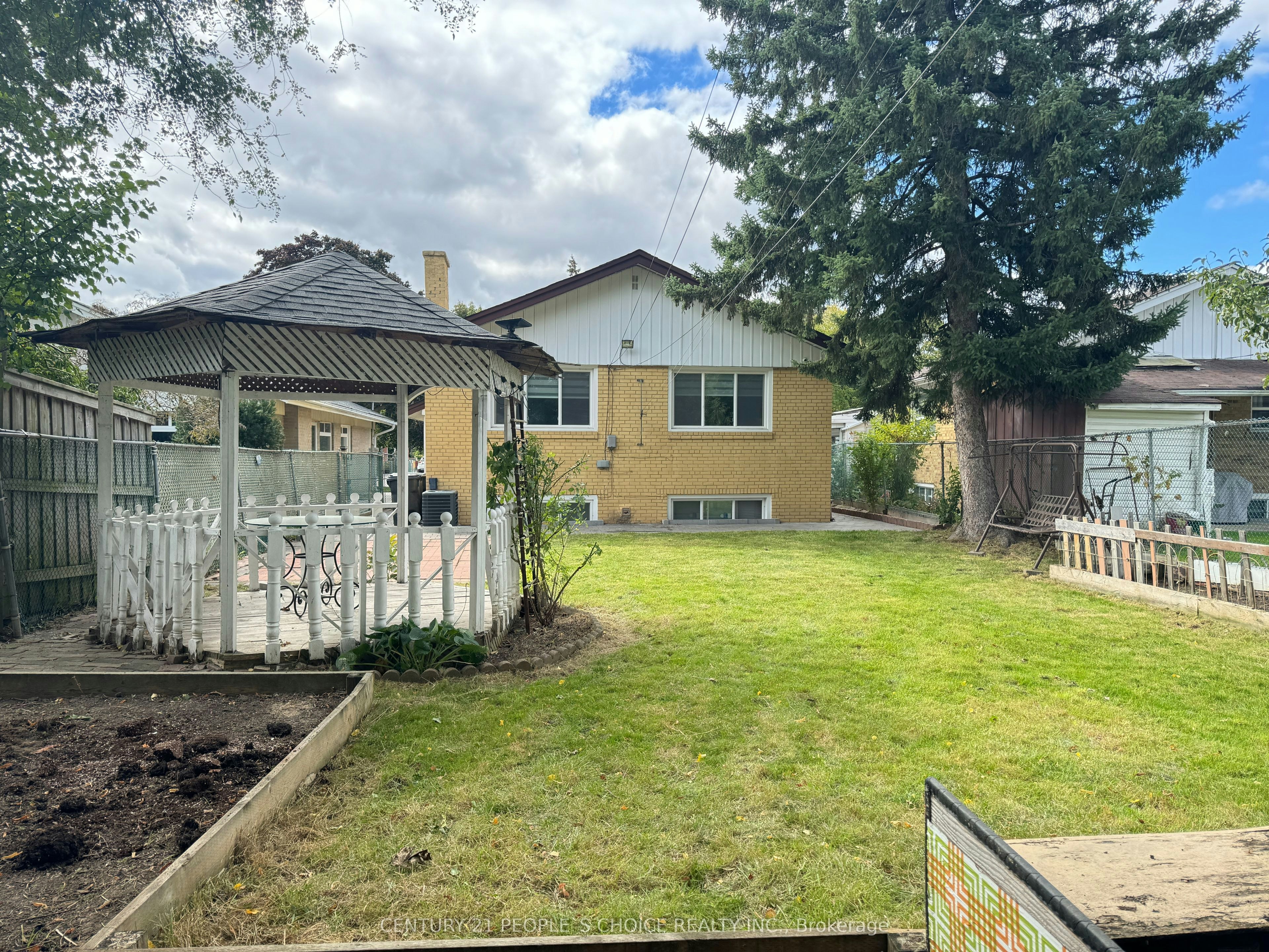 128 Elmhurst Drive, Toronto, ON, M9W 2K4 - 10