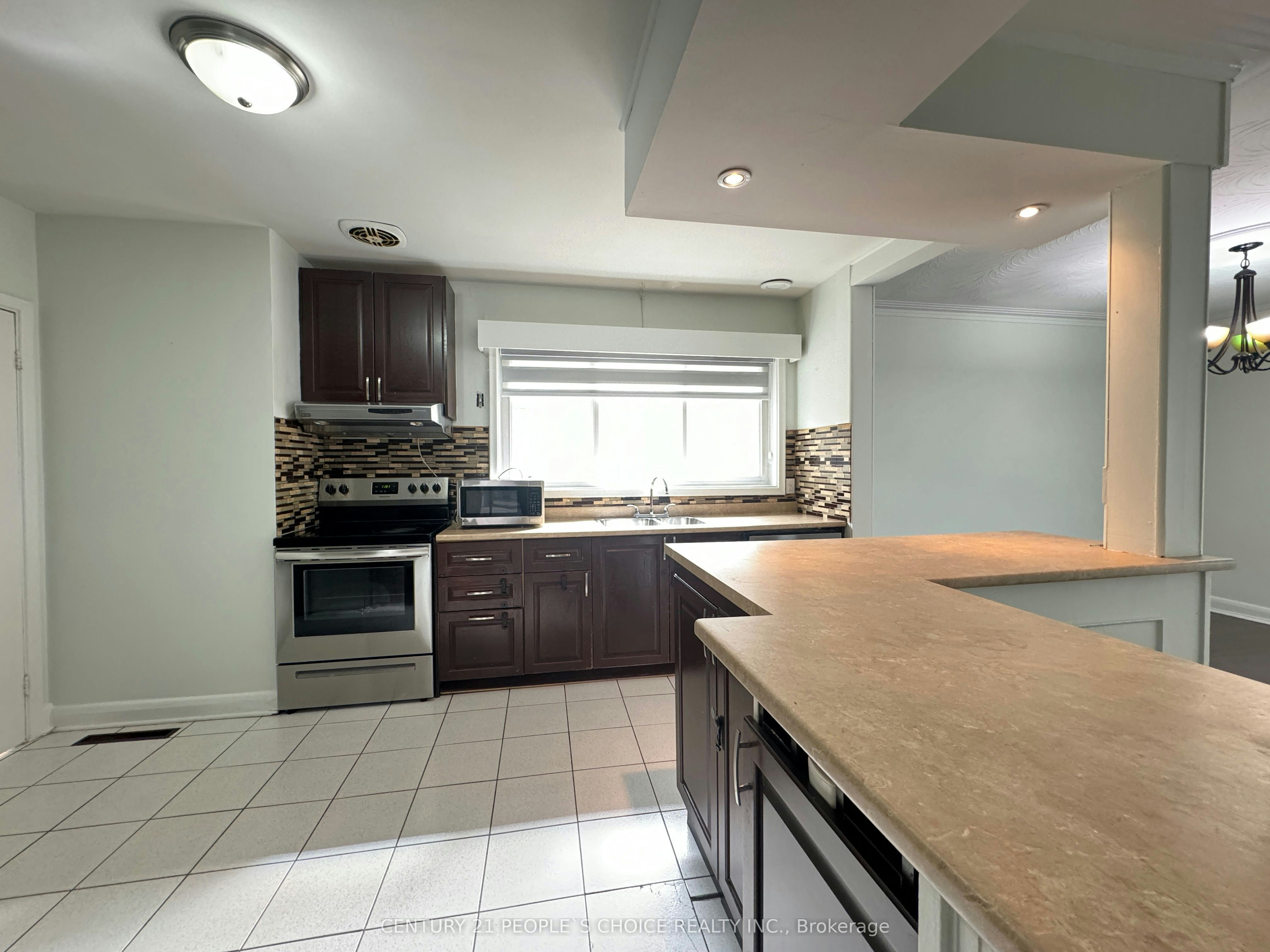 128 Elmhurst Drive, Toronto, ON, M9W 2K4 - 21