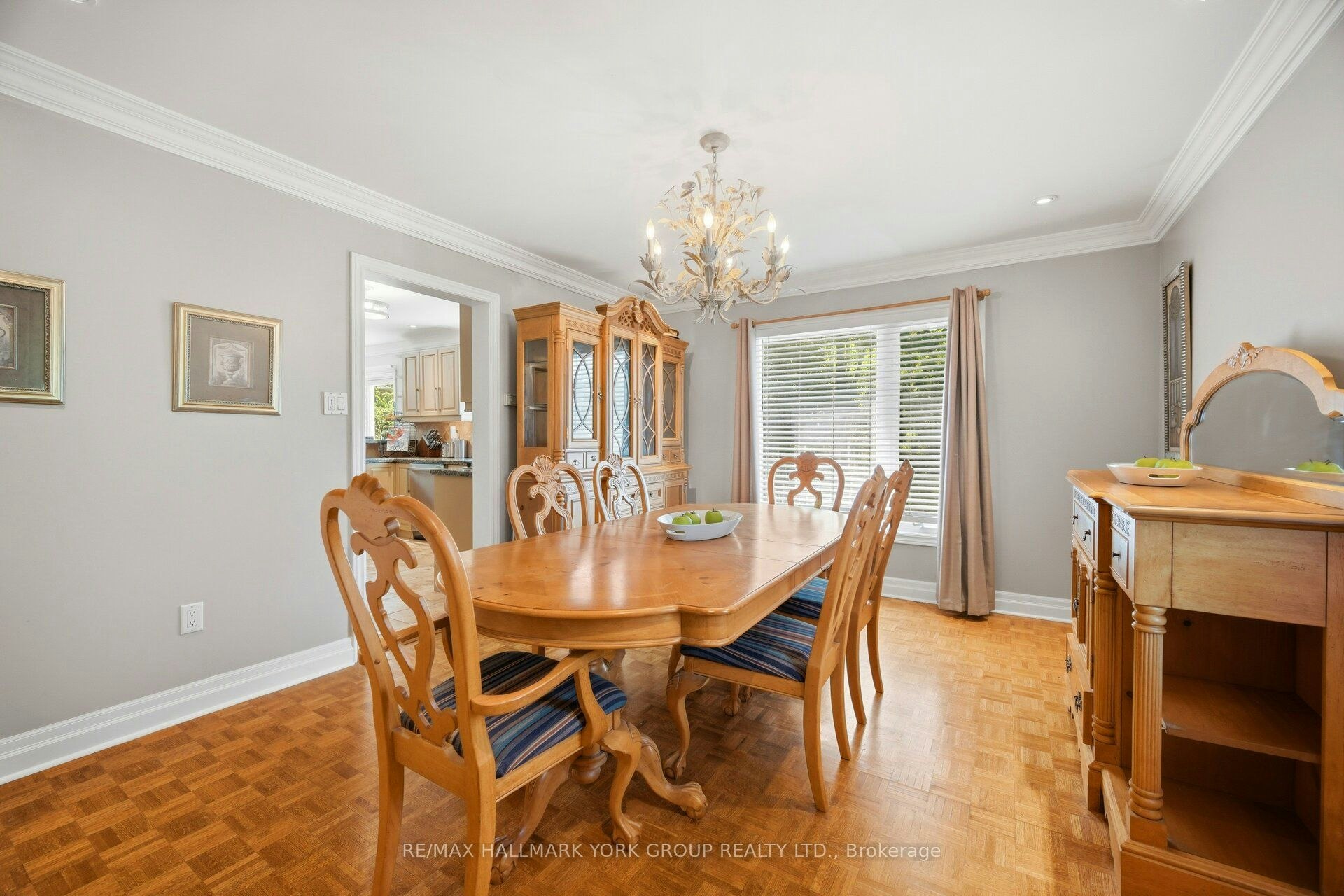 7 Andes Court, Brampton, ON, L6R 1E3 - 8