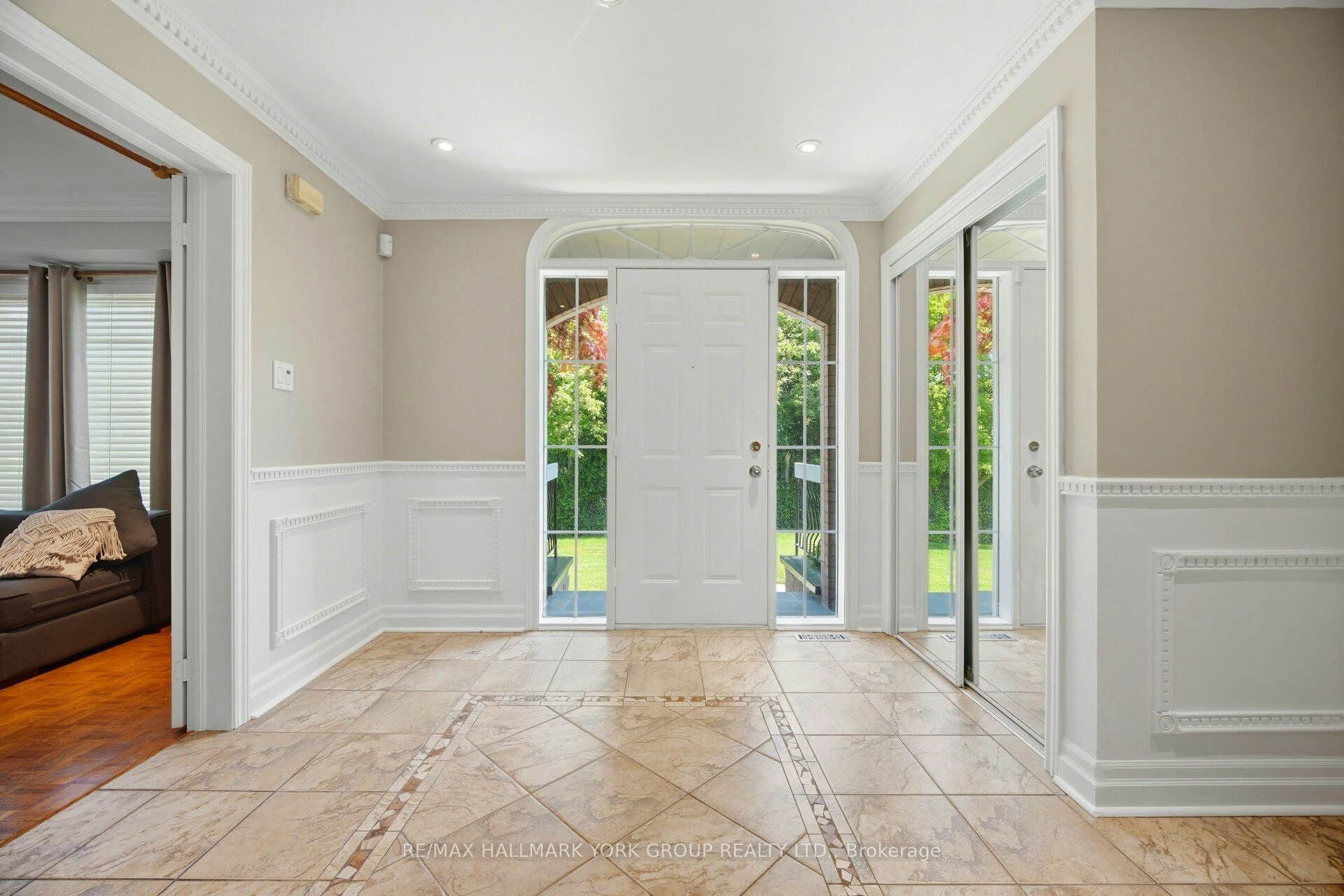 7 Andes Court, Brampton, ON, L6R 1E3 - 6