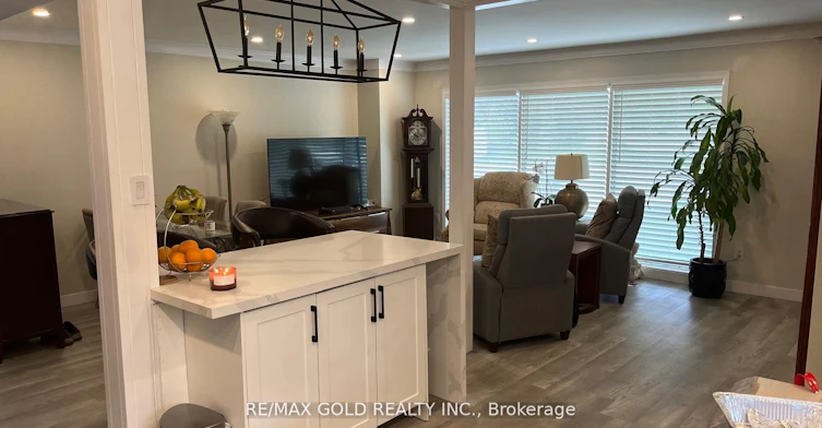 42 Beechwood Crescent, Brampton, ON, L6T 1Y1 - 5
