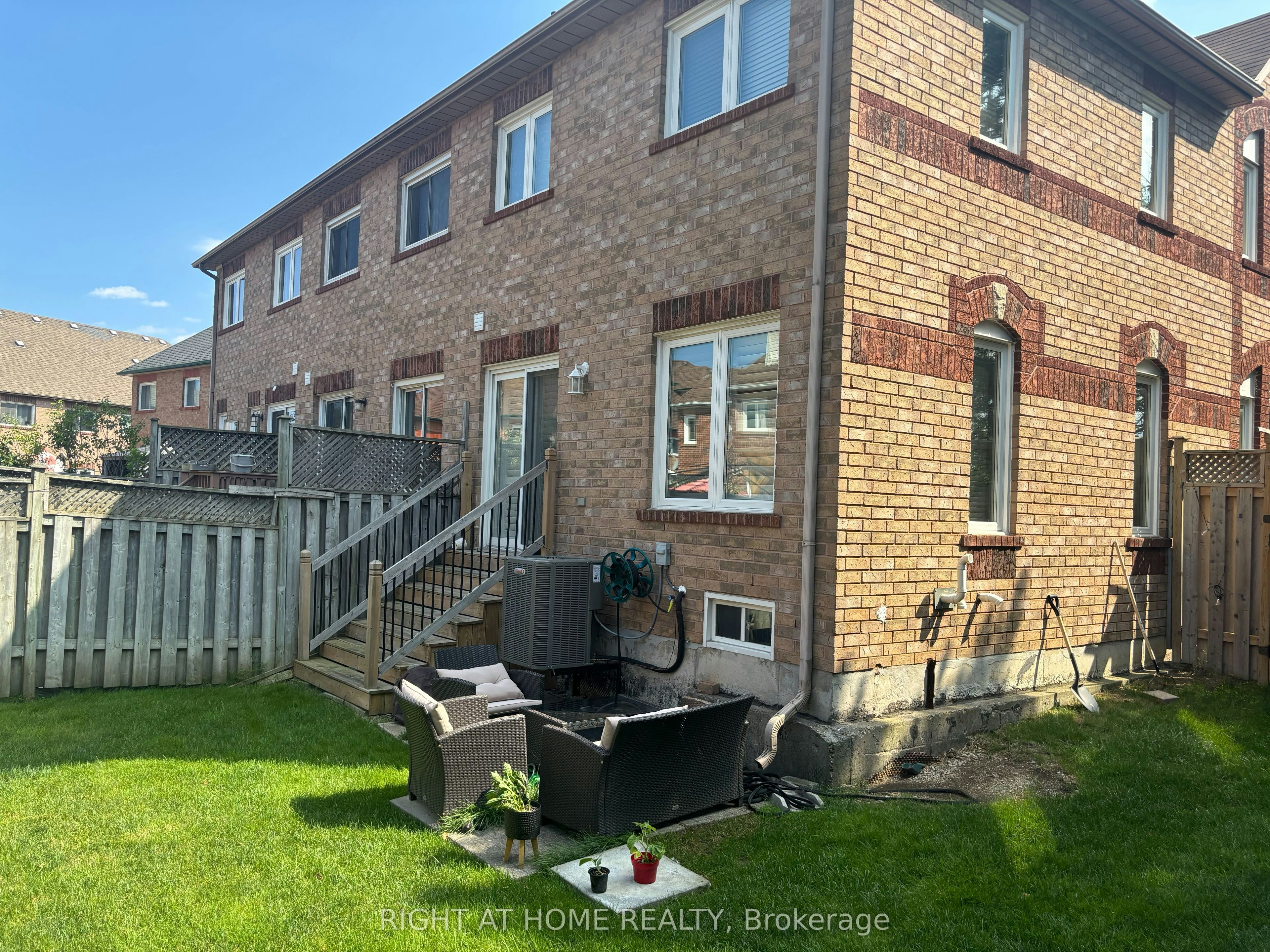6985 Dunnview Court, Mississauga, ON, L5N 7E4 - 39