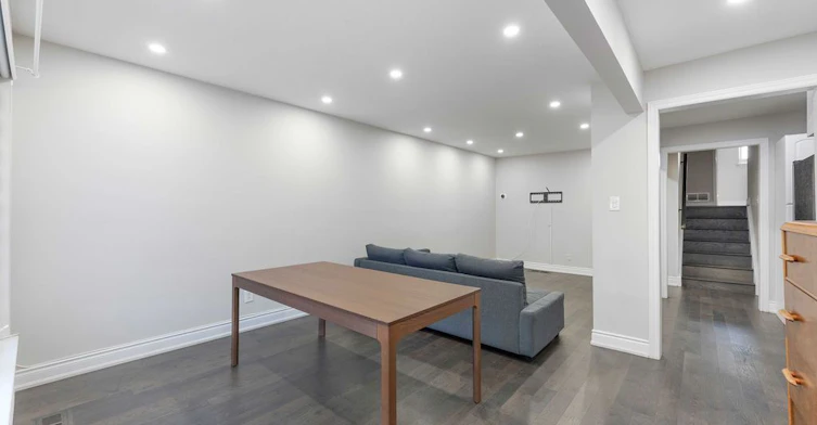 44 Wilton Drive, Brampton, ON, L6W 3A1 - 3