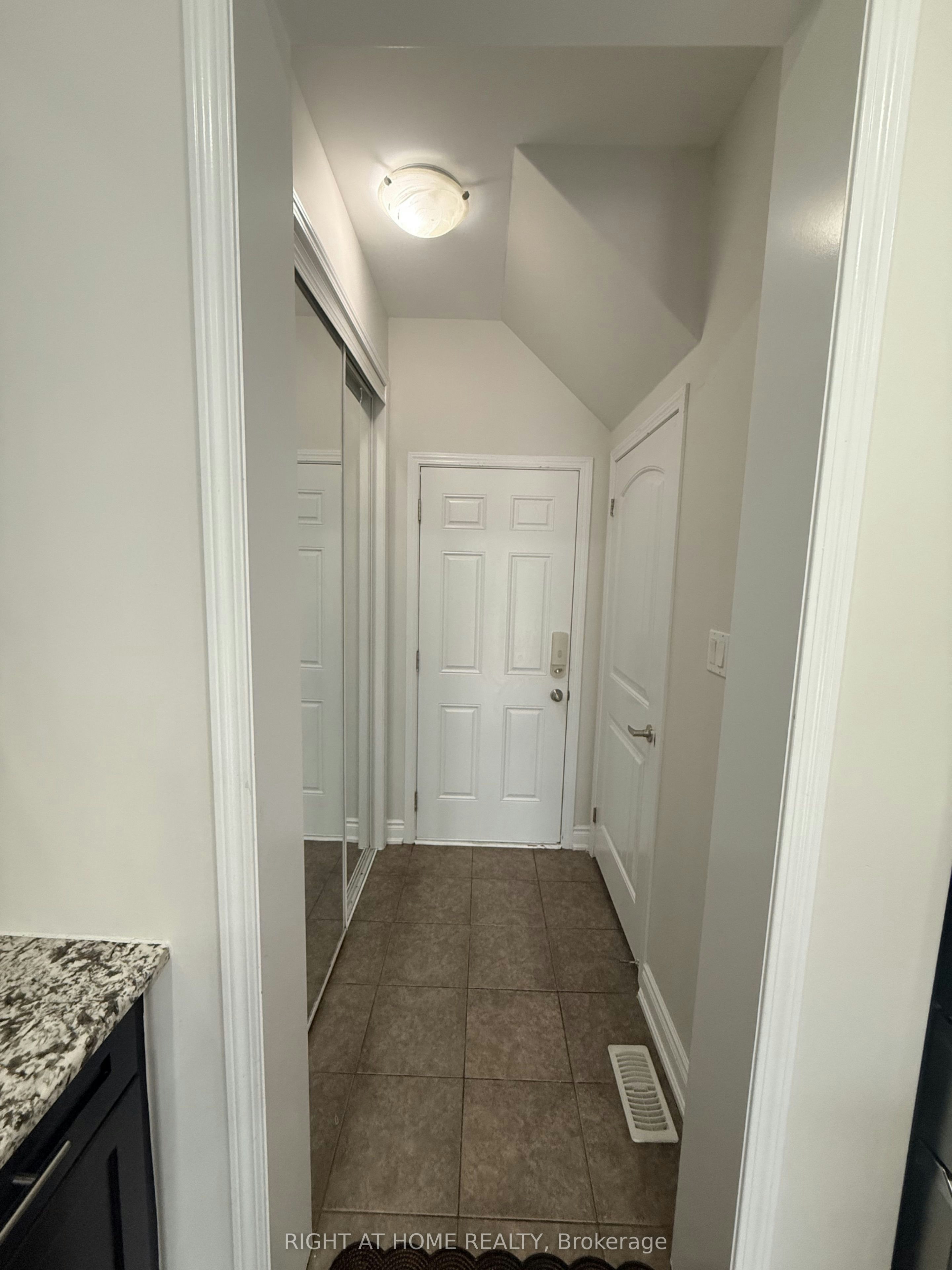 970 Farmstead Drive, Milton, ON, L9T 8J1 - 12