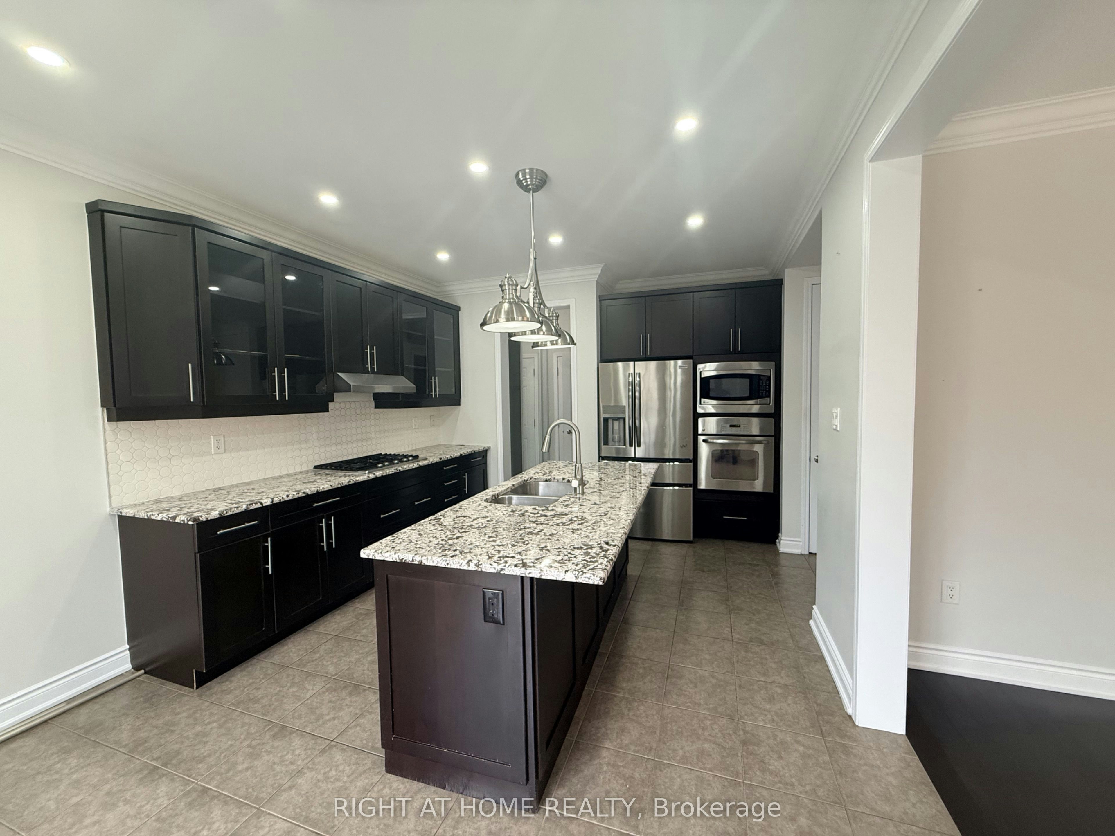 970 Farmstead Drive, Milton, ON, L9T 8J1 - 10