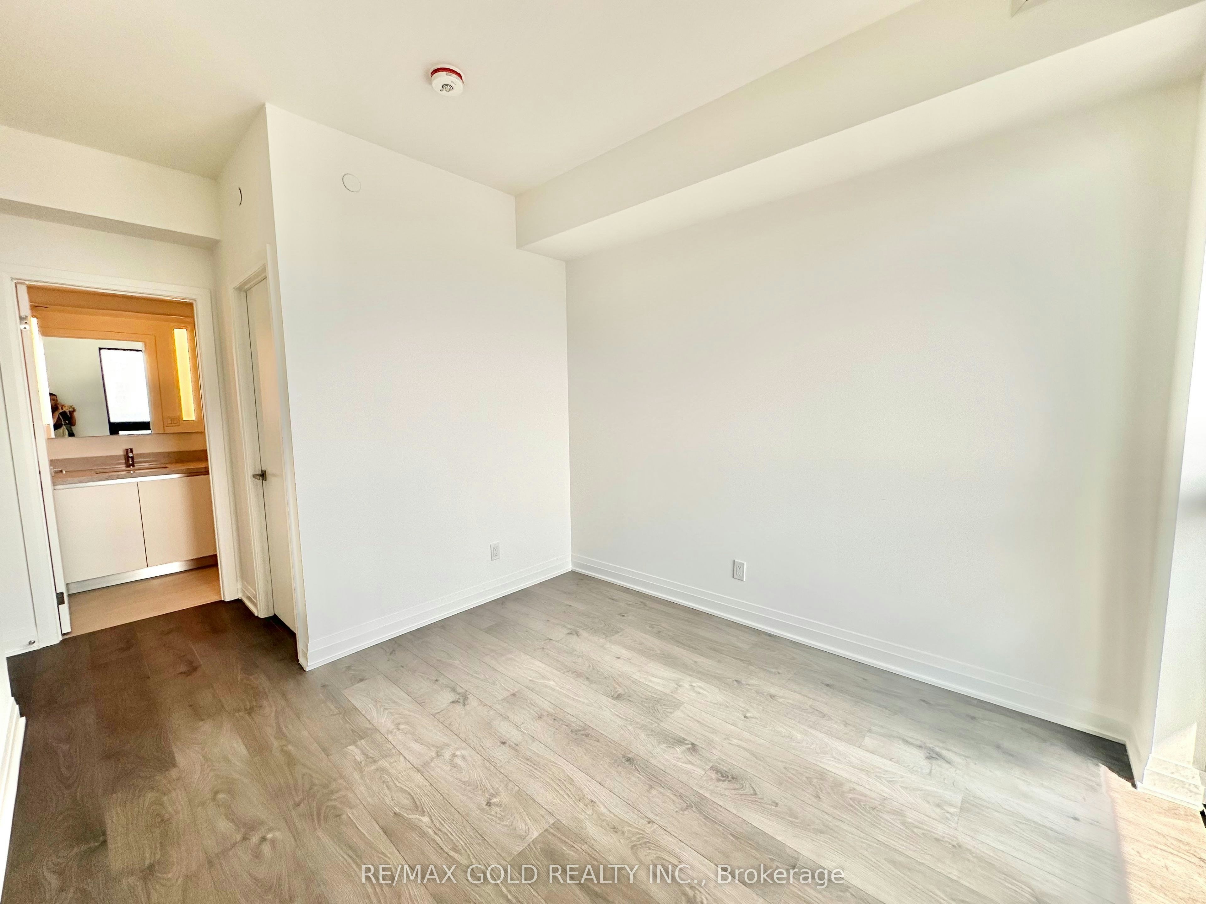 5104-4015 The Exchange Street, Mississauga, ON, L5B 0N9 - 15