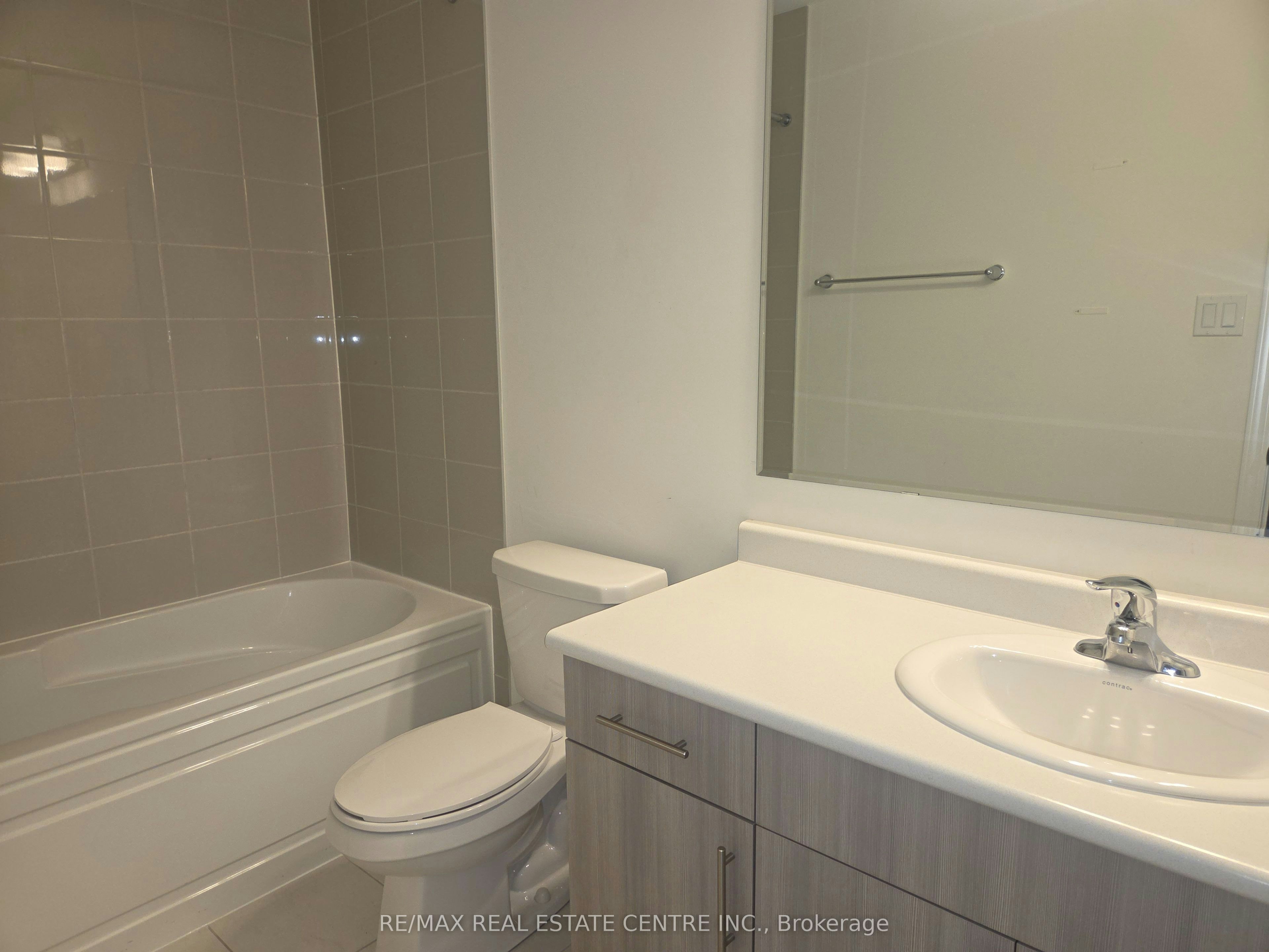 975 Whitlock Avenue, Milton, ON, L9E 1S9