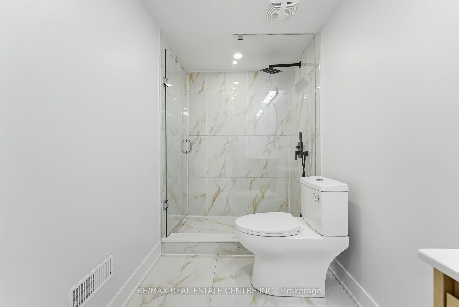 Basement-11 Bentley Drive, Toronto, ON, M8Z 3L9 - 23