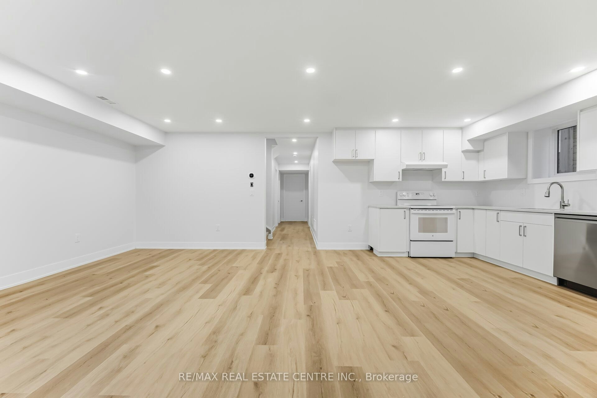 Basement-11 Bentley Drive, Toronto, ON, M8Z 3L9 - 7
