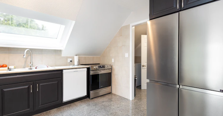 Upper-14011 Trafalgar Road, Halton Hills, ON, L7G 4S4 - 9