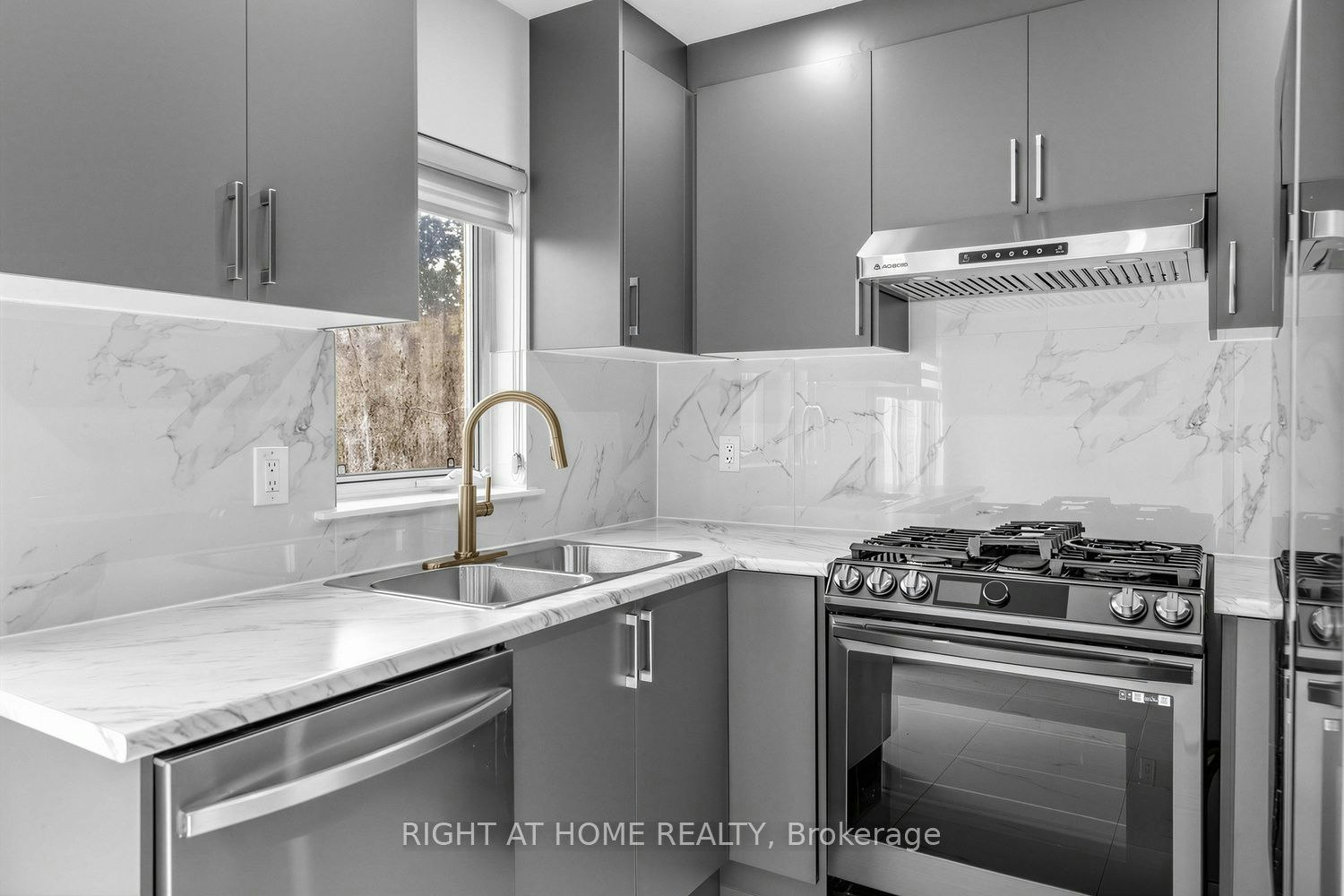 31-80 Strathaven Drive, Mississauga, ON, L5R 3V9 - 13