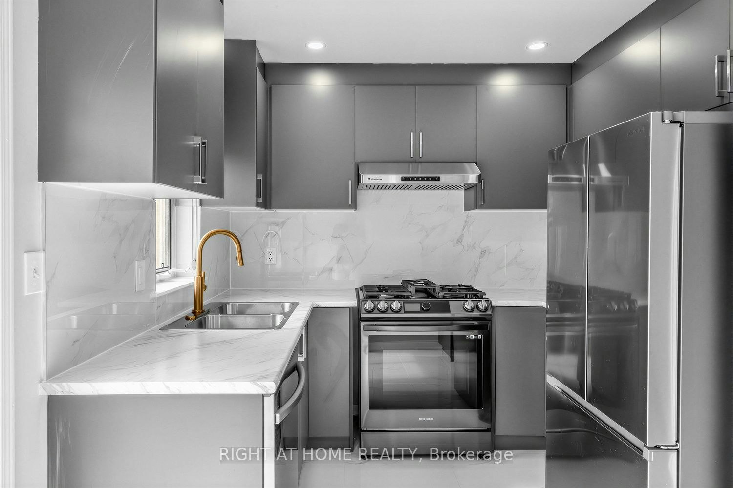 31-80 Strathaven Drive, Mississauga, ON, L5R 3V9 - 11
