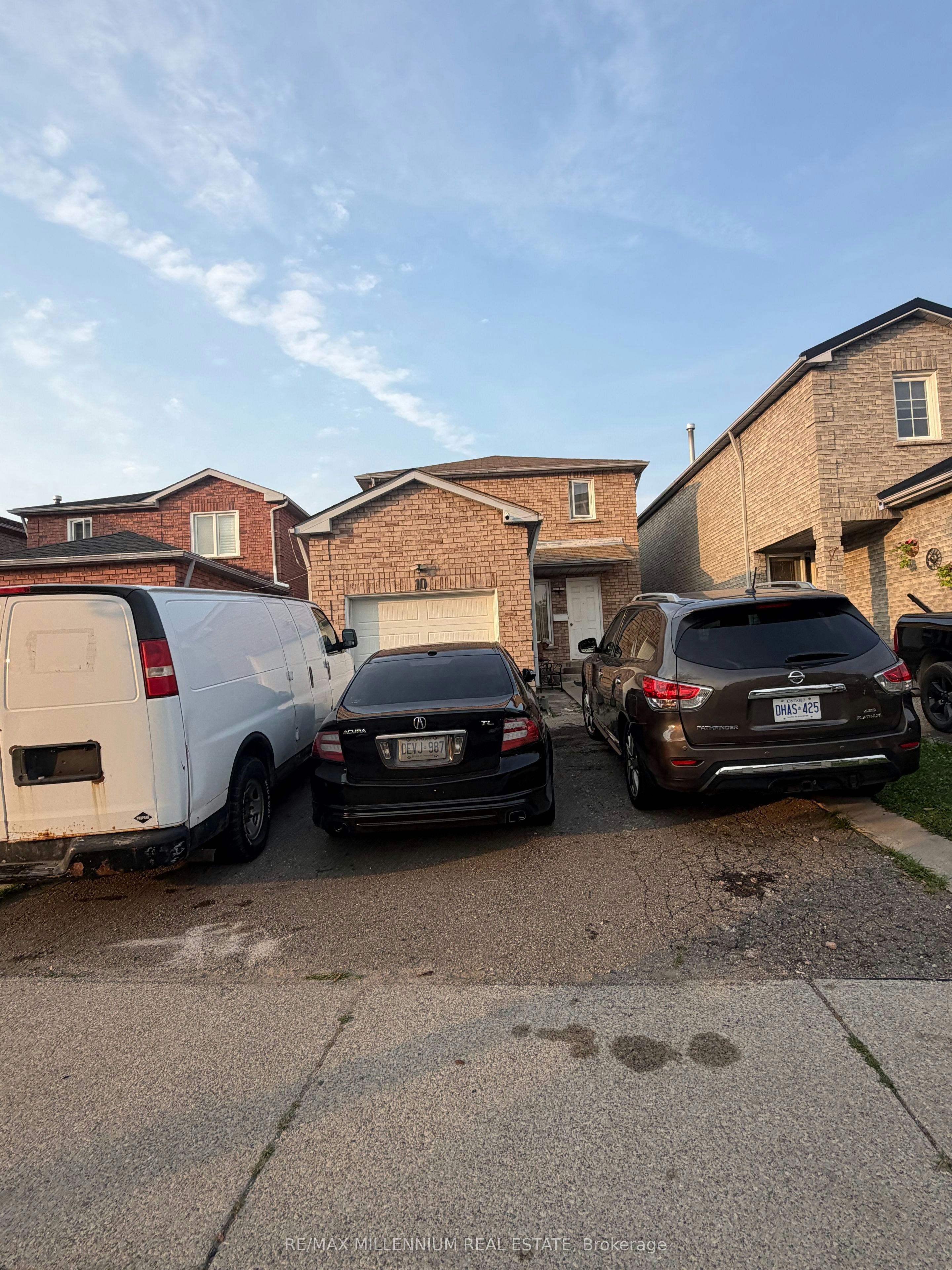 10 Hendricks Crescent, Brampton, ON, L6Y 4K9 - 4