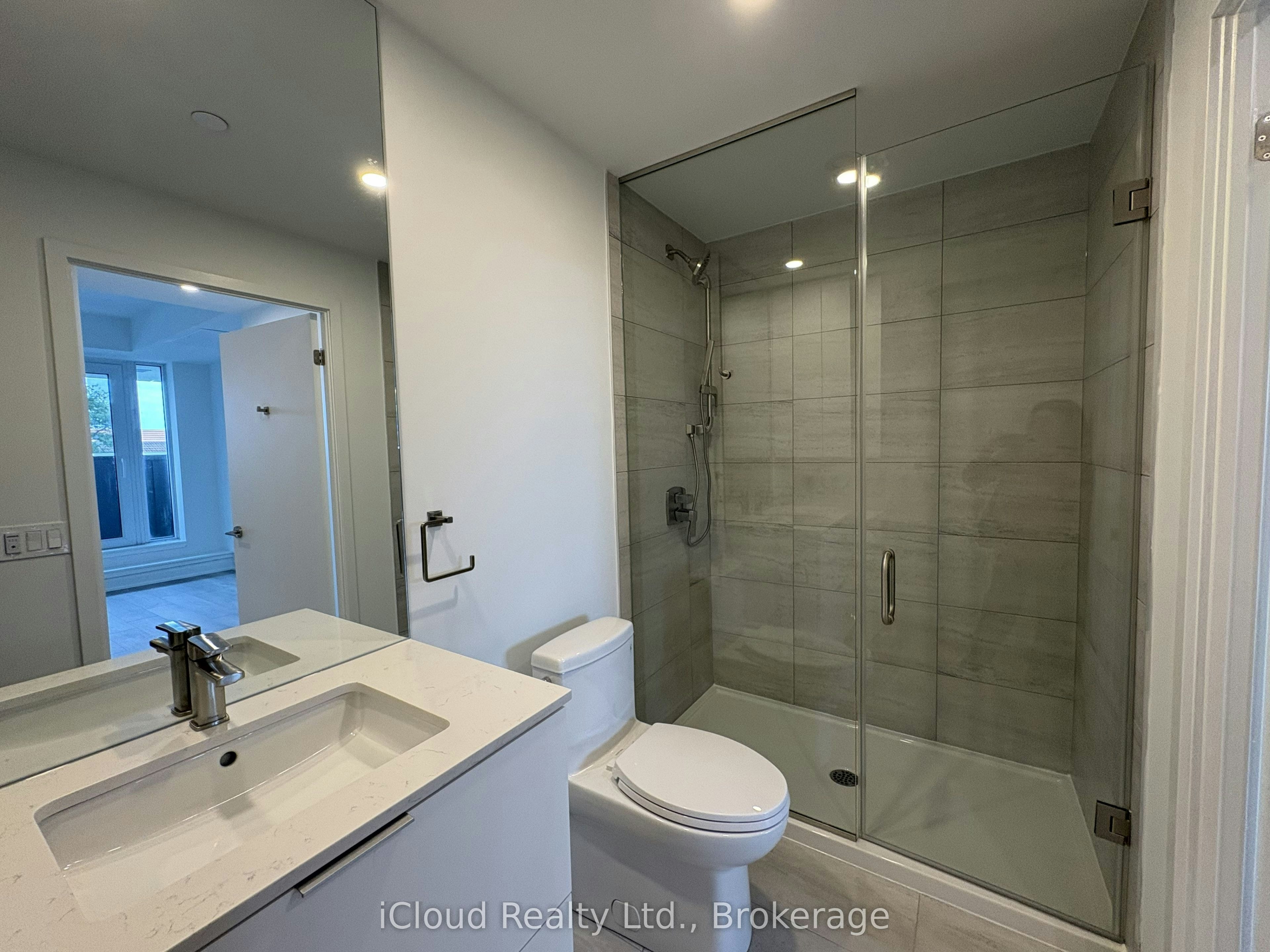 TH 02-1 Fairview Road, Mississauga, ON, L5A 0B4 - 13