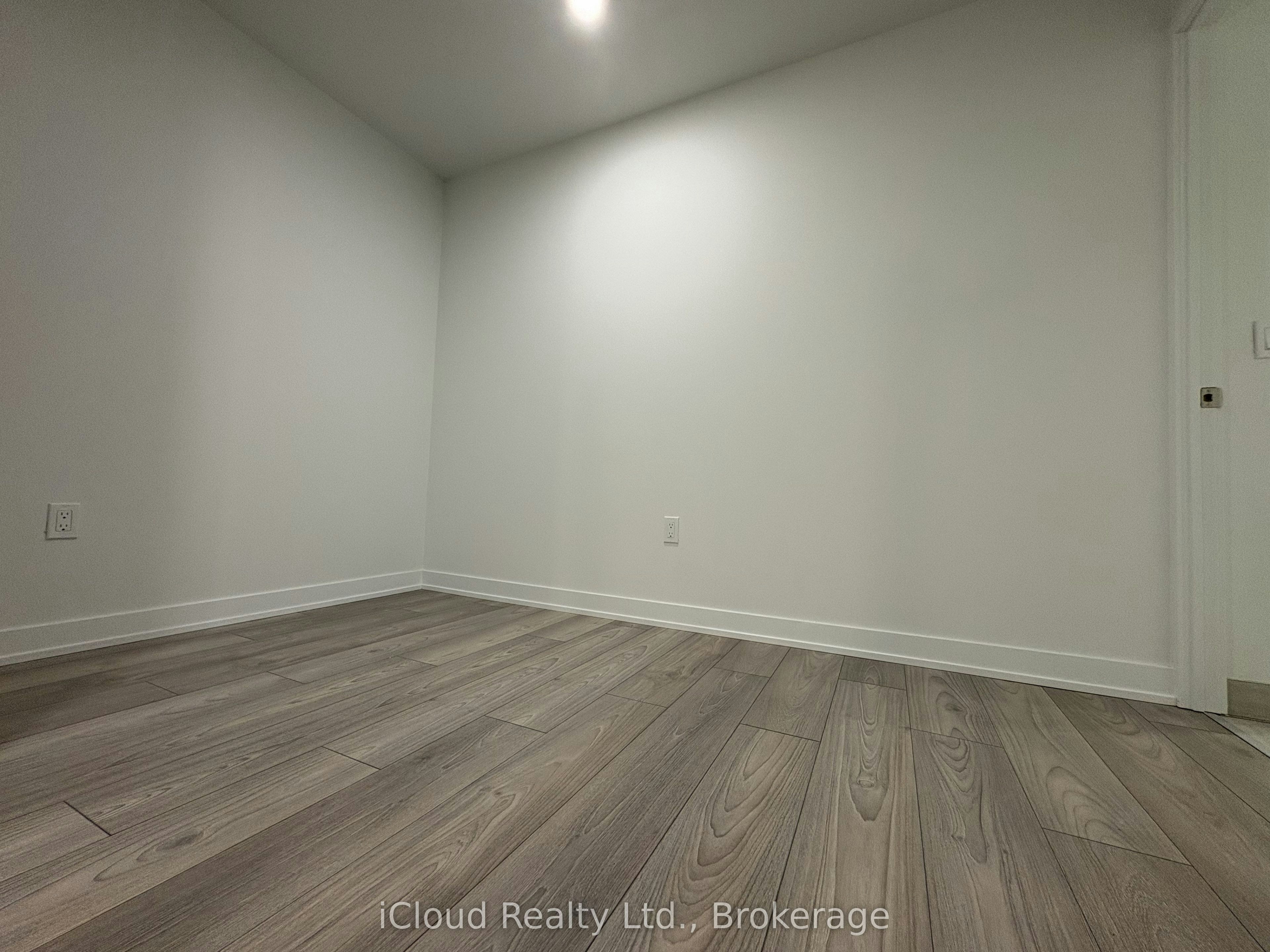 TH 02-1 Fairview Road, Mississauga, ON, L5A 0B4 - 10