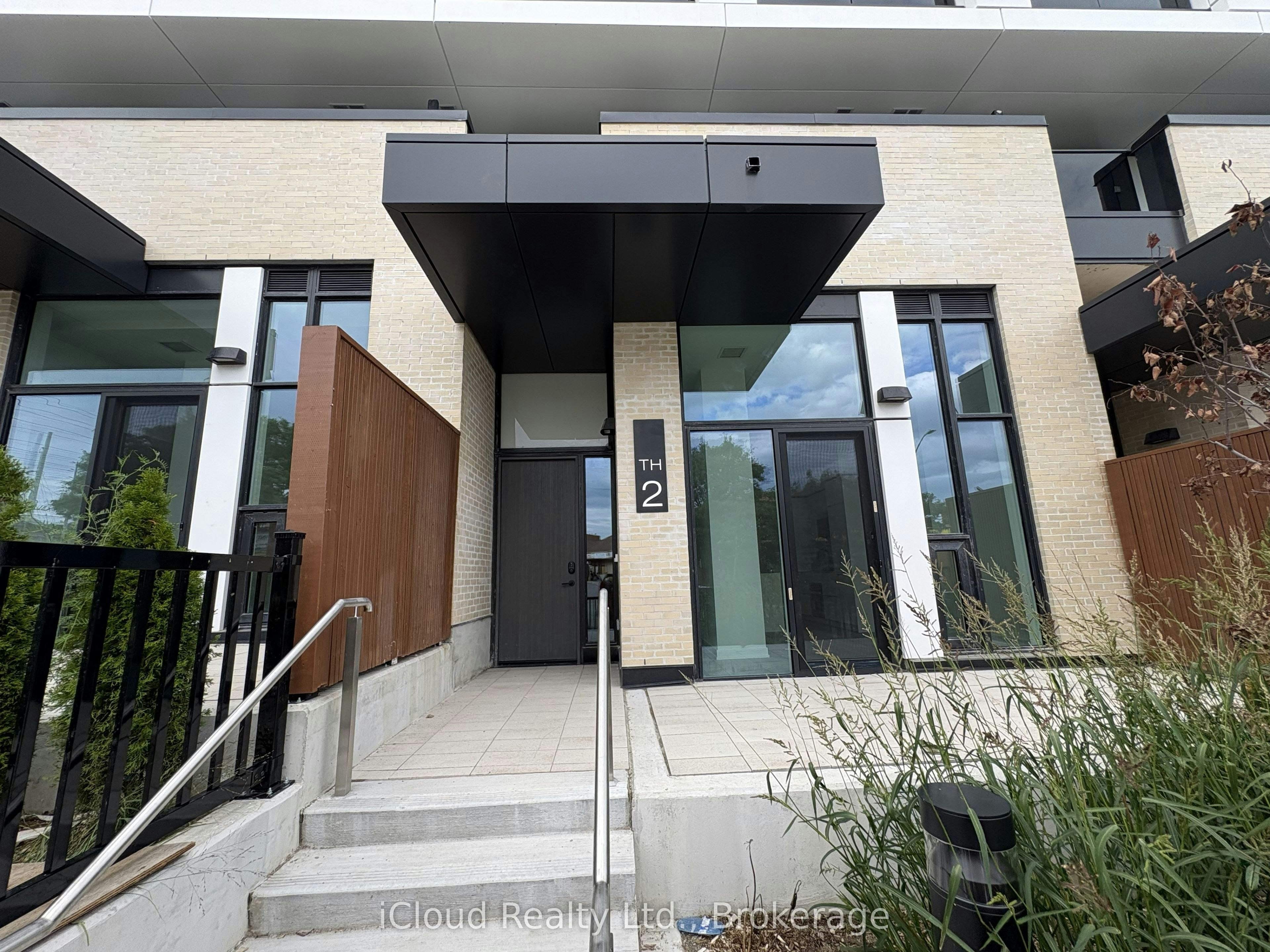 TH 02-1 Fairview Road, Mississauga, ON, L5A 0B4 - 17