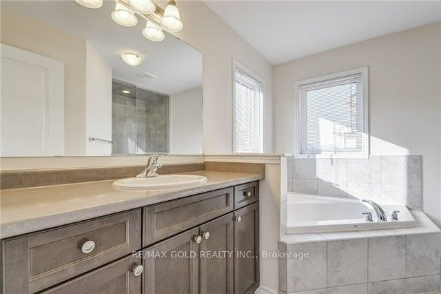 Upper-82 Enford Crescent, Brampton, ON, L7A 4C8 - 7