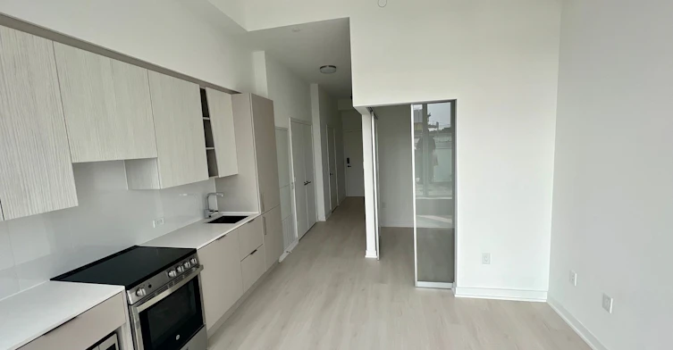 607-3900 Confederation Parkway, Mississauga, ON, L5B 0M3 - 9